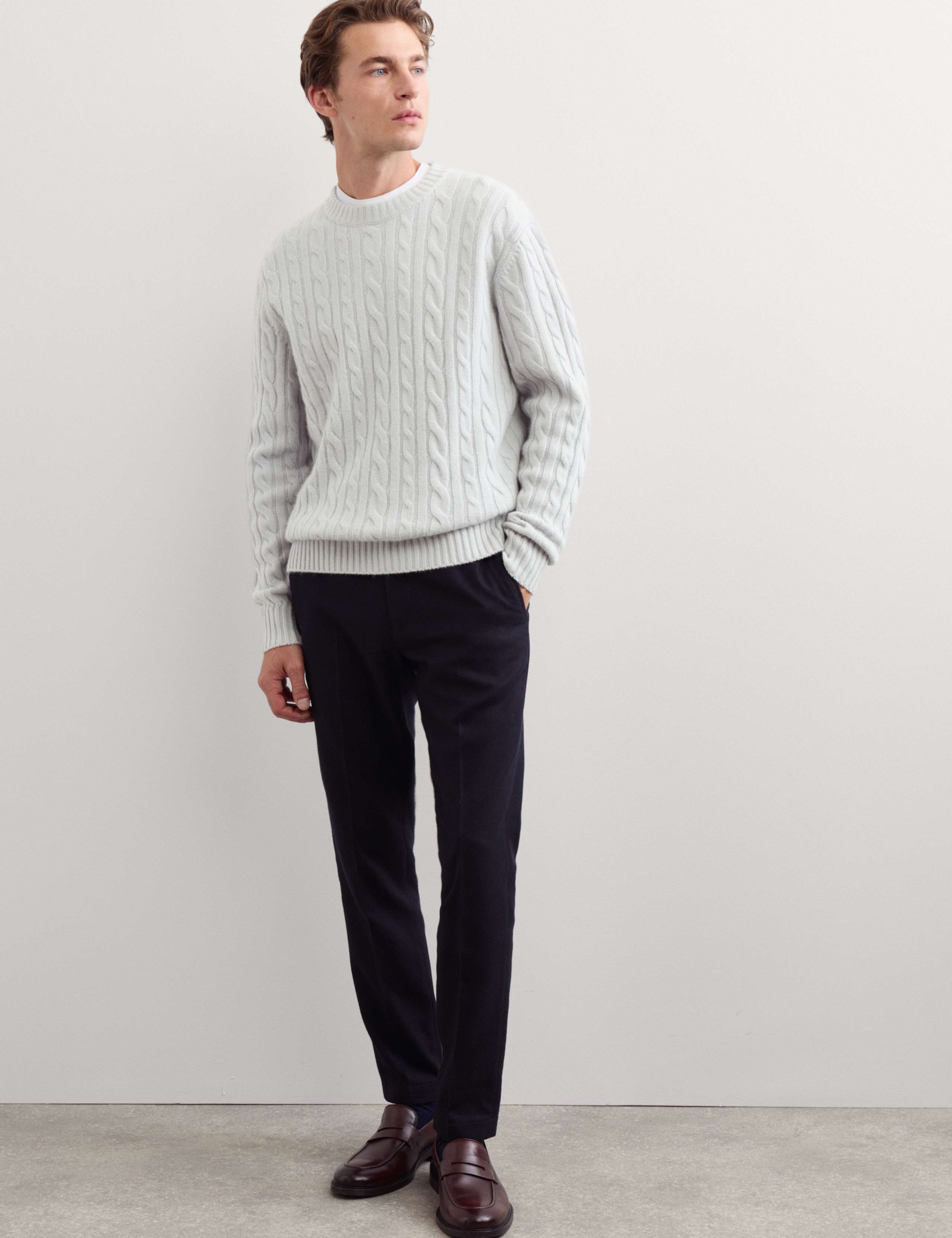 Cashmere Rich Cable Knit Crew Neck Jumper 6 of 7