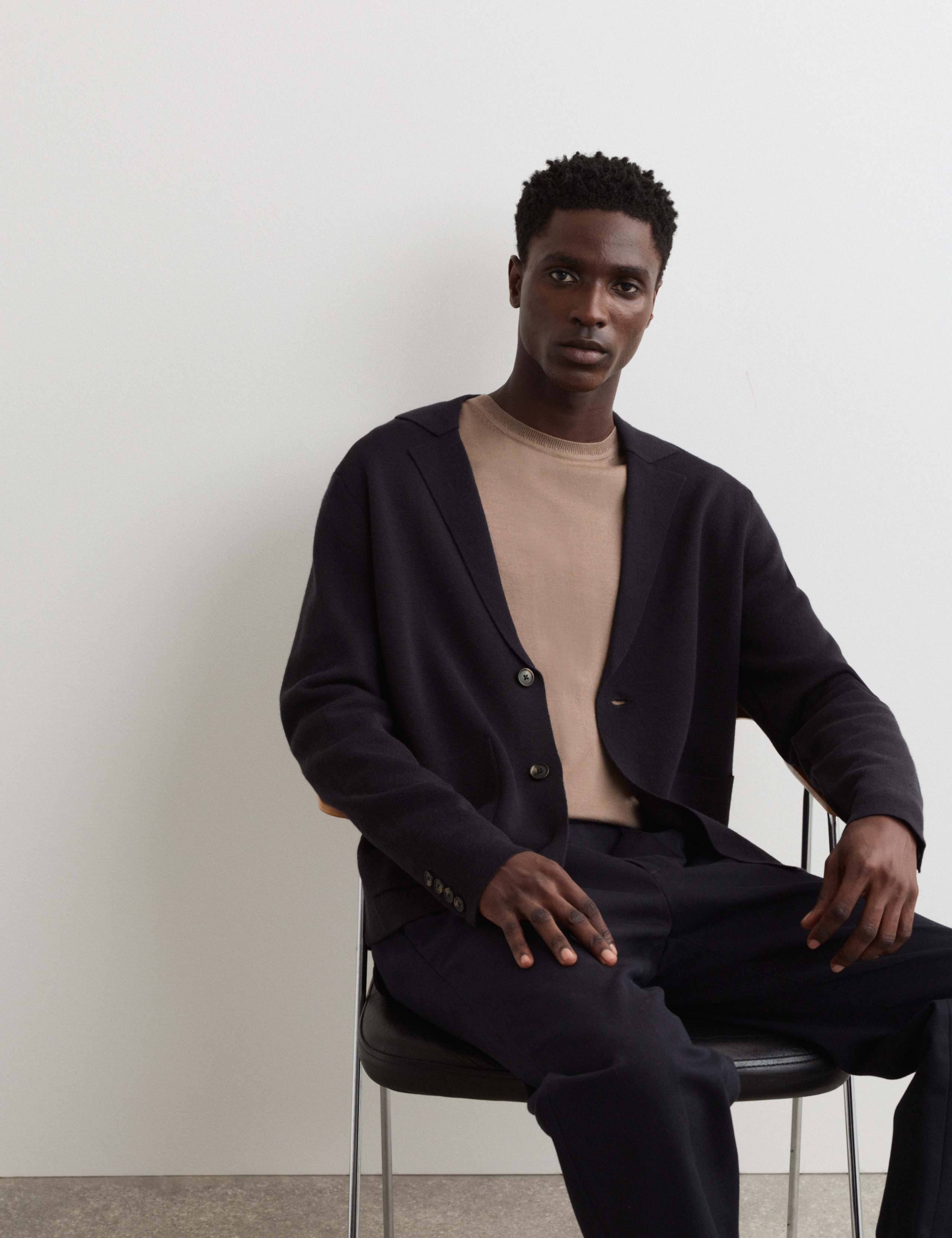 Pure Merino Wool Knitted Blazer 4 of 7