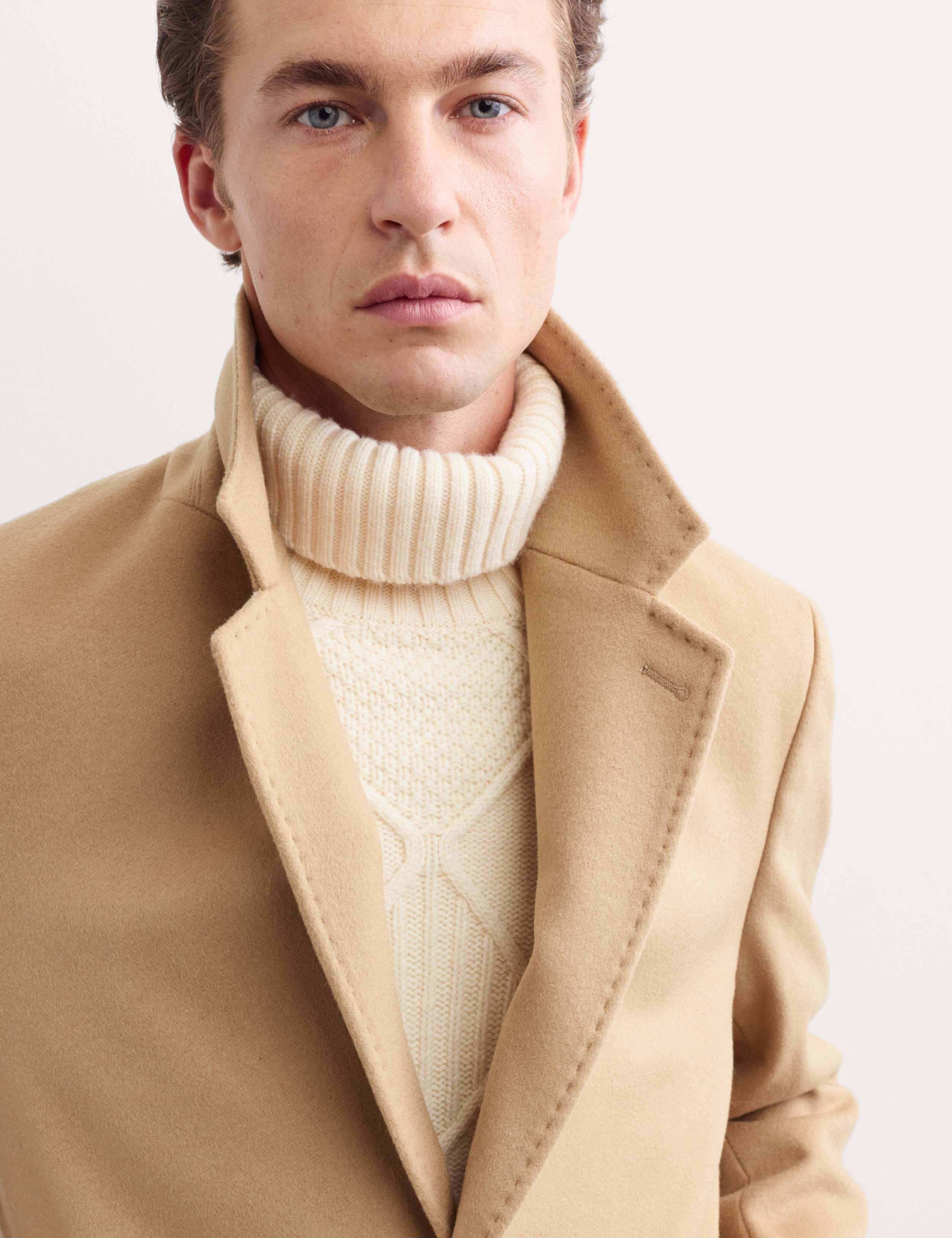 Wool Rich with Cashmere Revere Overcoat 4 of 9