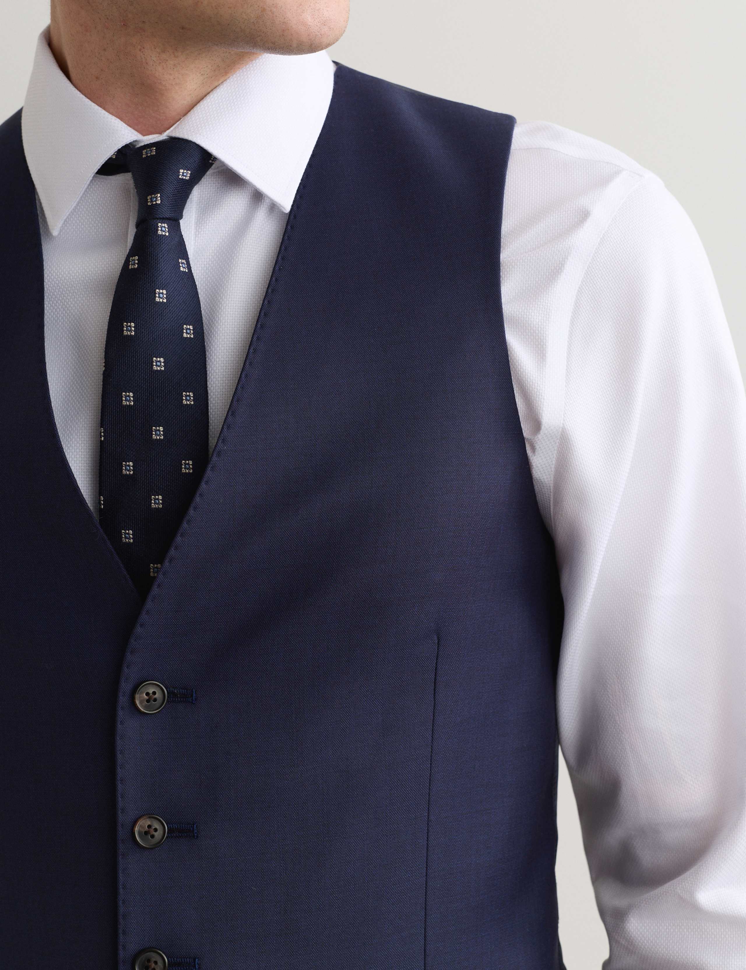 Italian Pure Wool Sharkskin Waistcoat 3 of 7