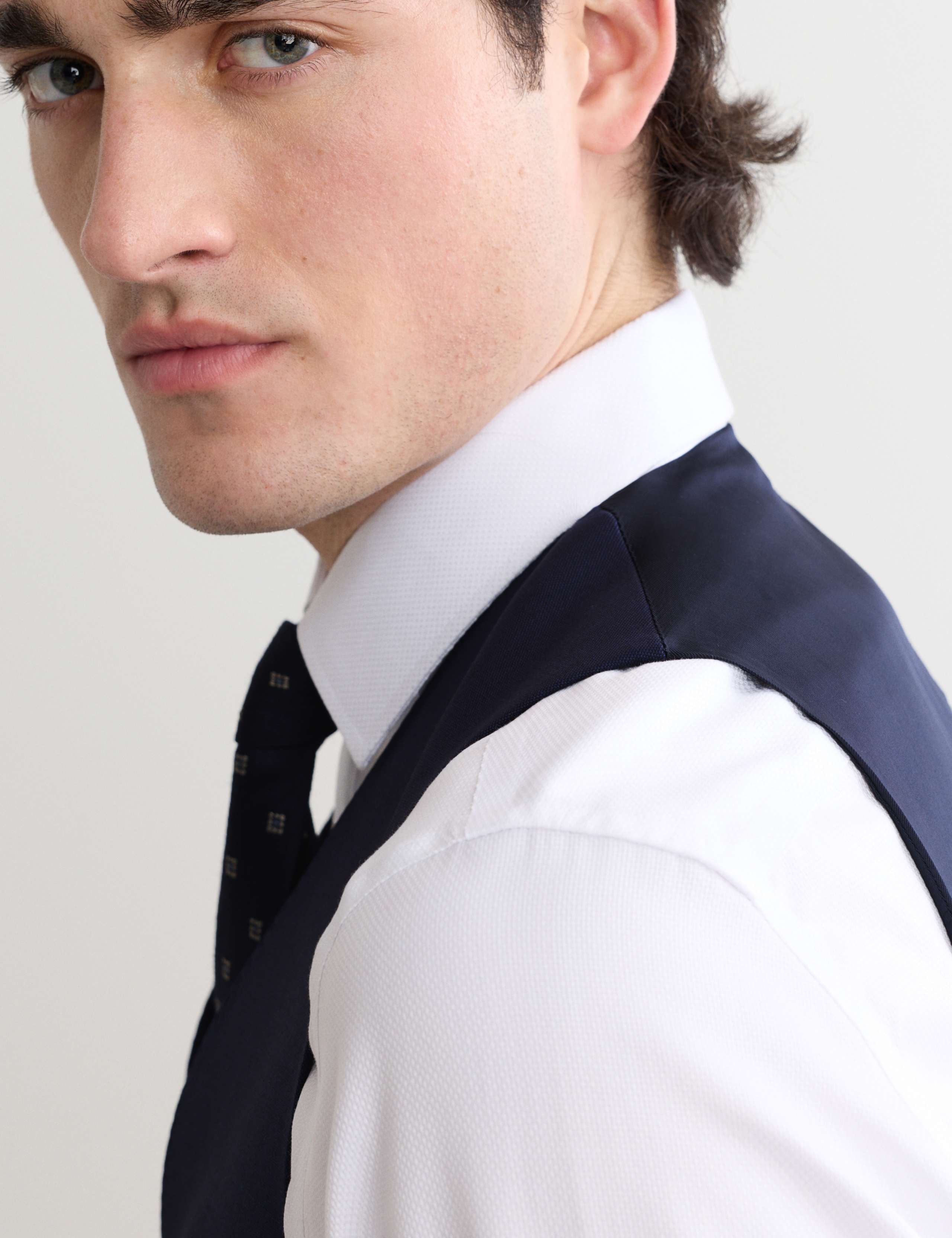 Italian Pure Wool Sharkskin Waistcoat 4 of 7