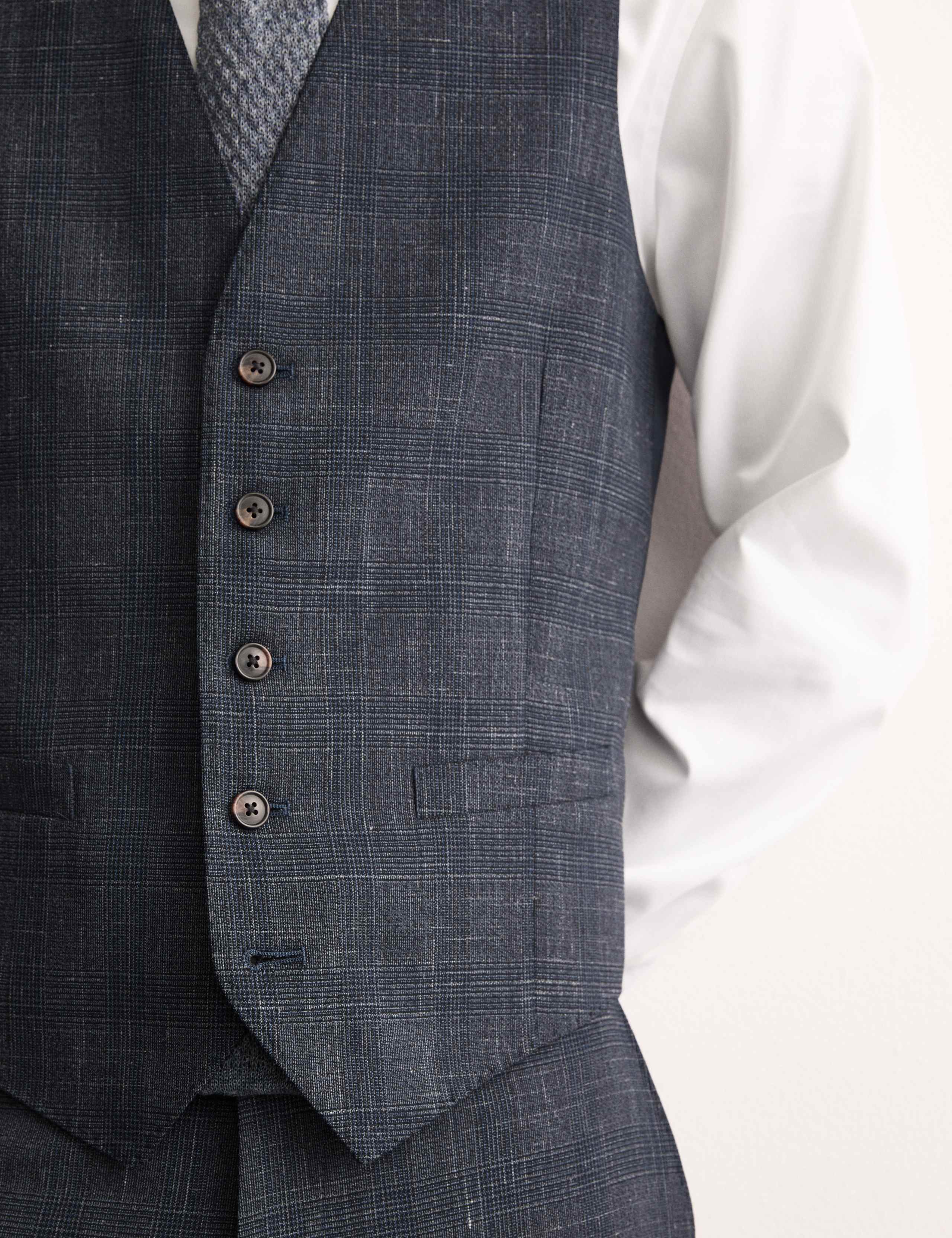 Italian Wool, Silk and Linen Waistcoat 3 of 6