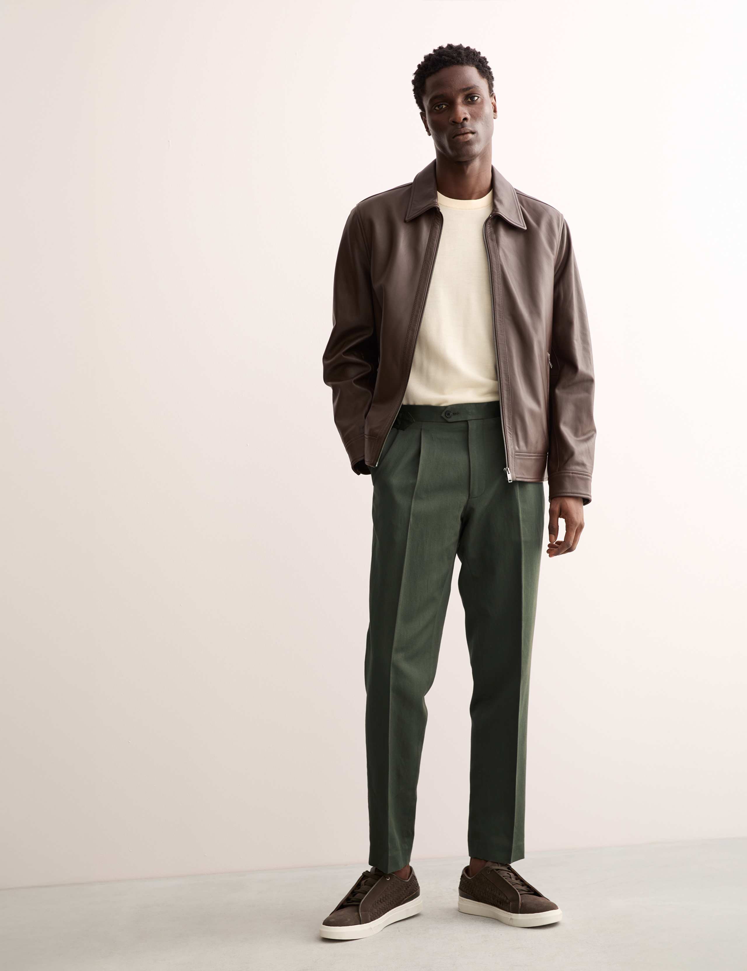 Tailored Fit Twill Cotton Linen Trousers 4 of 8