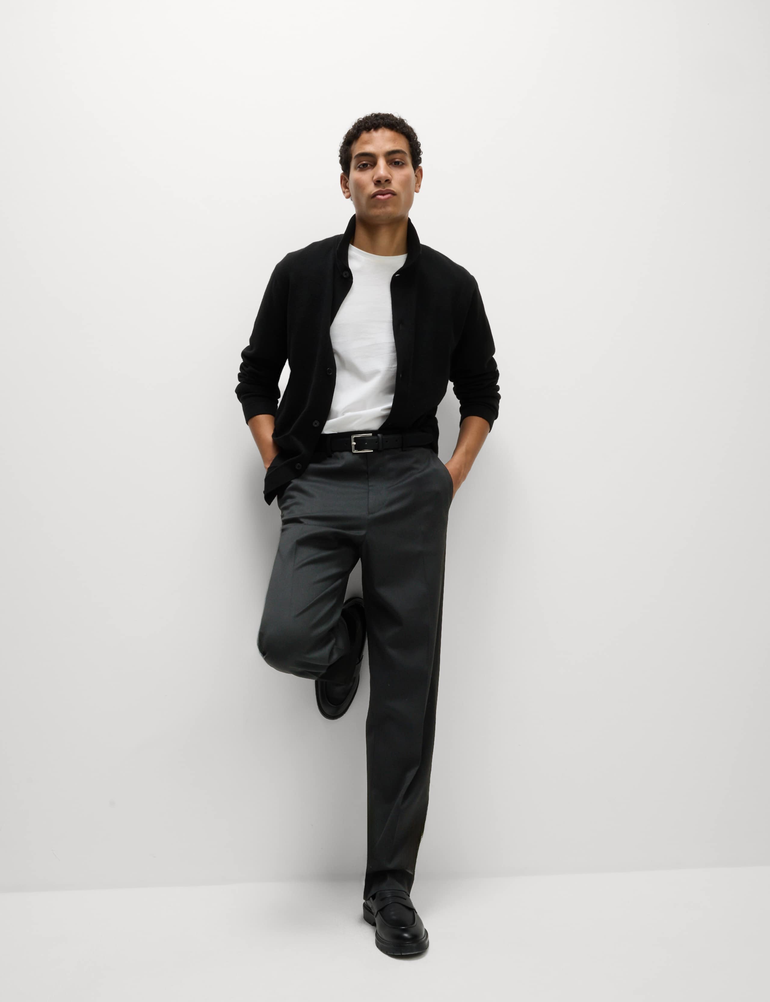 Loose Fit Smart Stretch Trousers 7 of 8