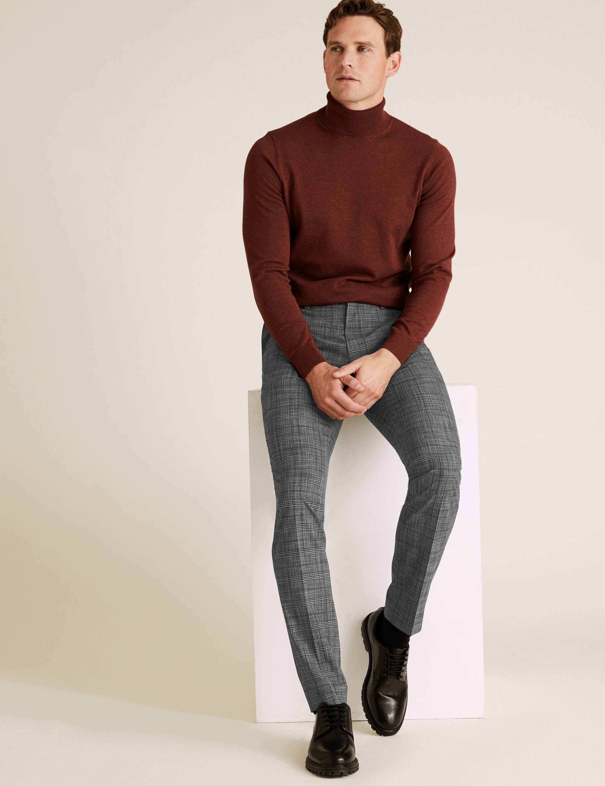 Skinny Fit Checked Stretch Trousers 4 of 6
