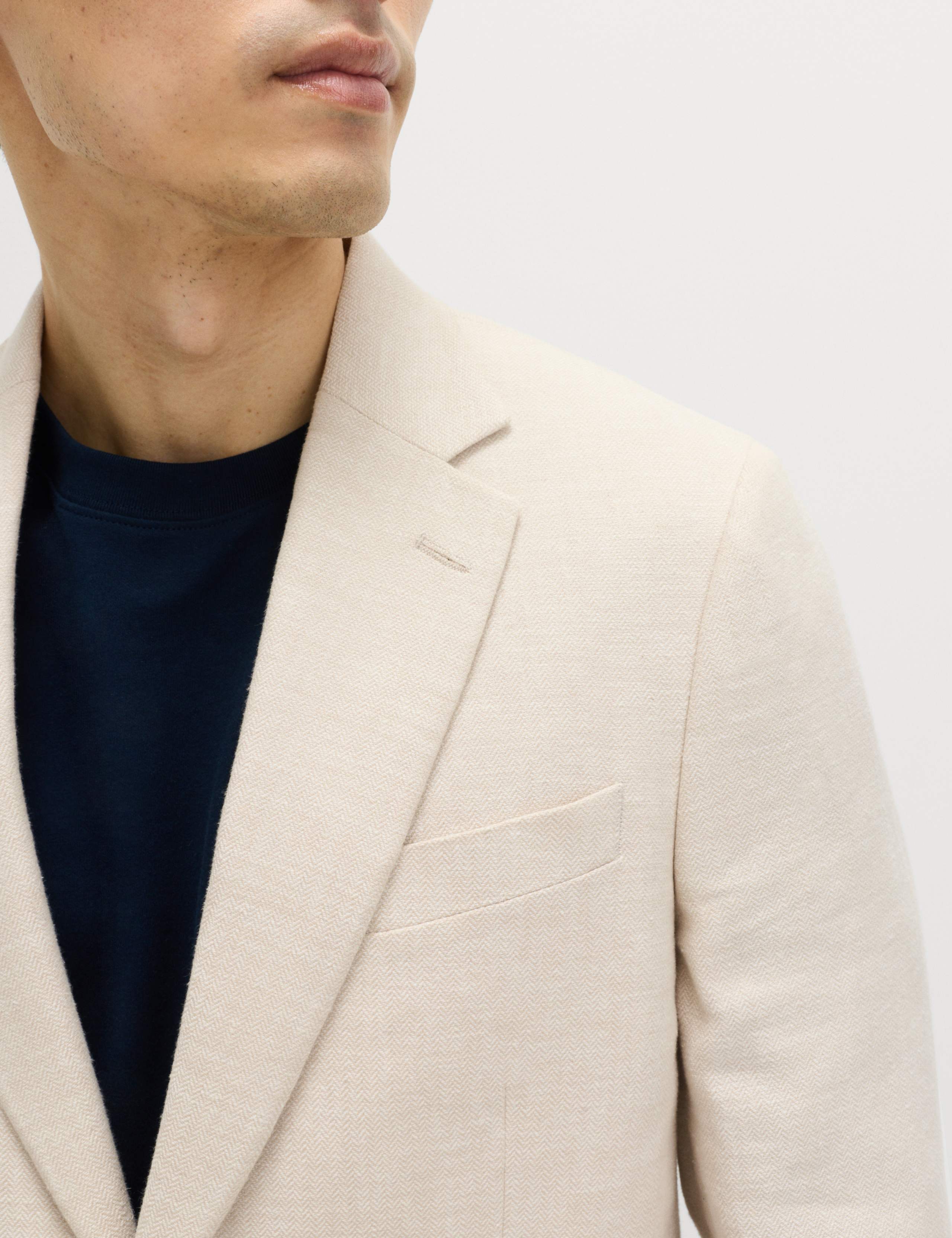Tailored Fit Linen Cotton Blend Herringbone Blazer 4 of 7