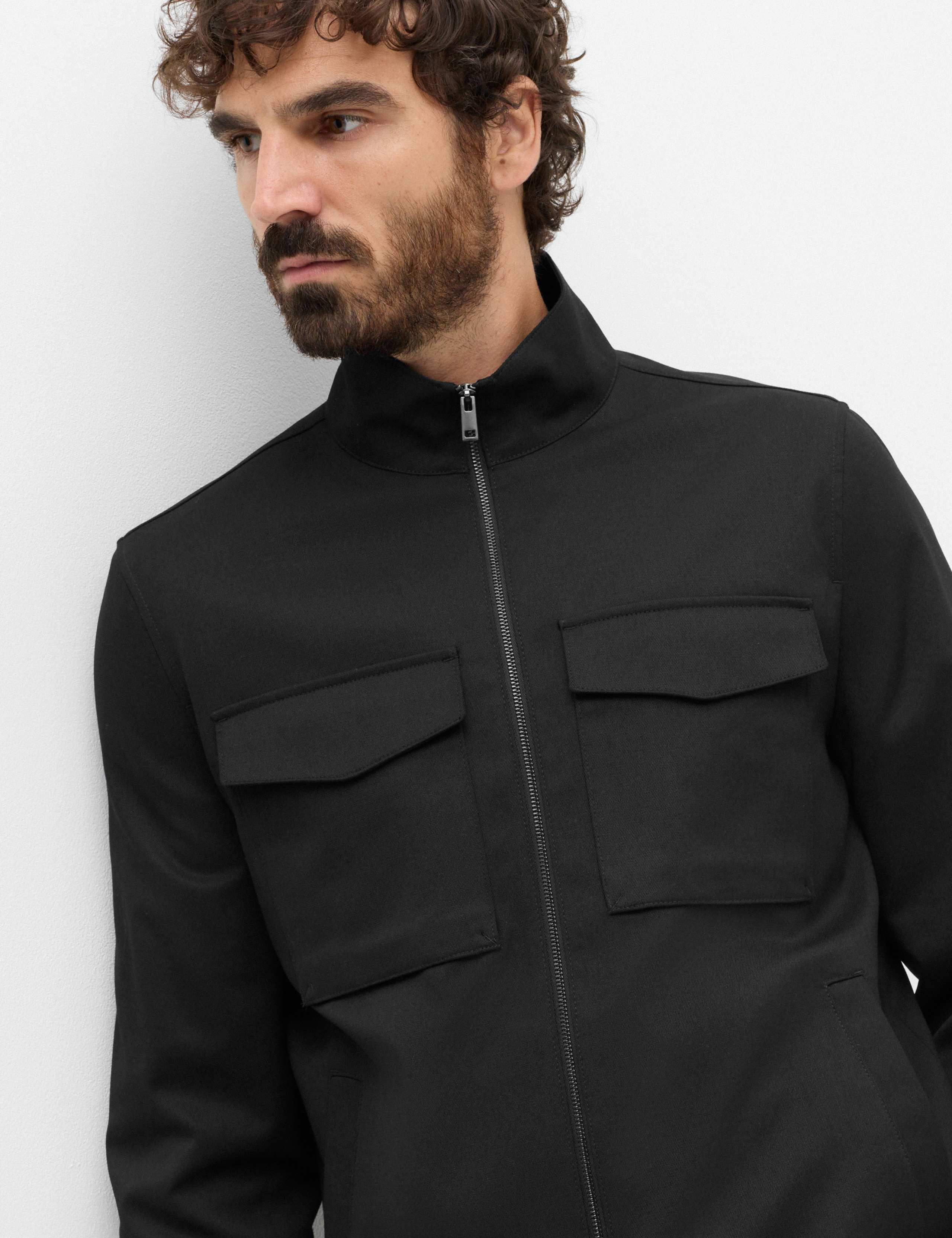 Funnel Neck Patch Pocket Waistcoat 3 of 7