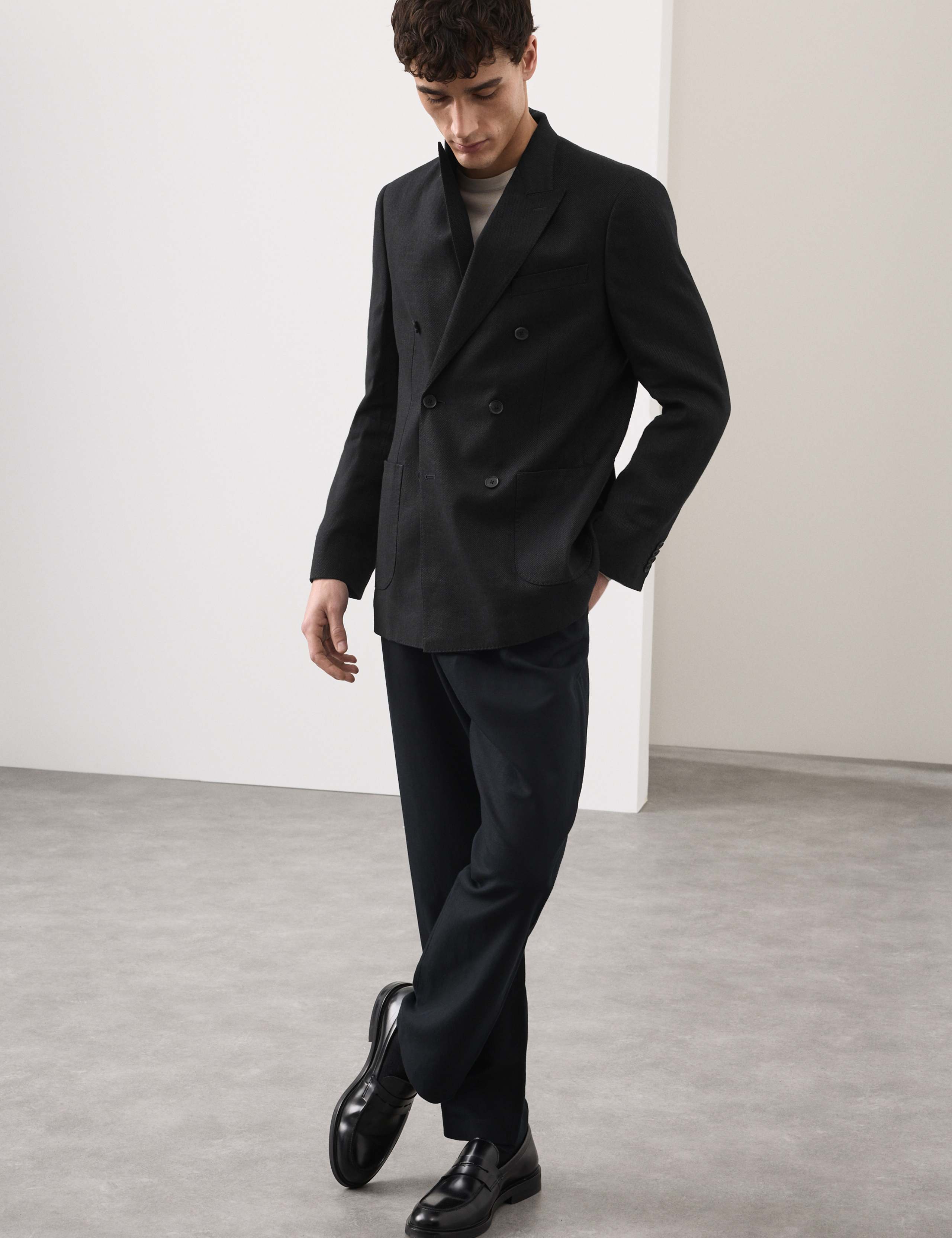 Tailored Fit Italian Linen Blend Double Breasted Blazer 3 of 6