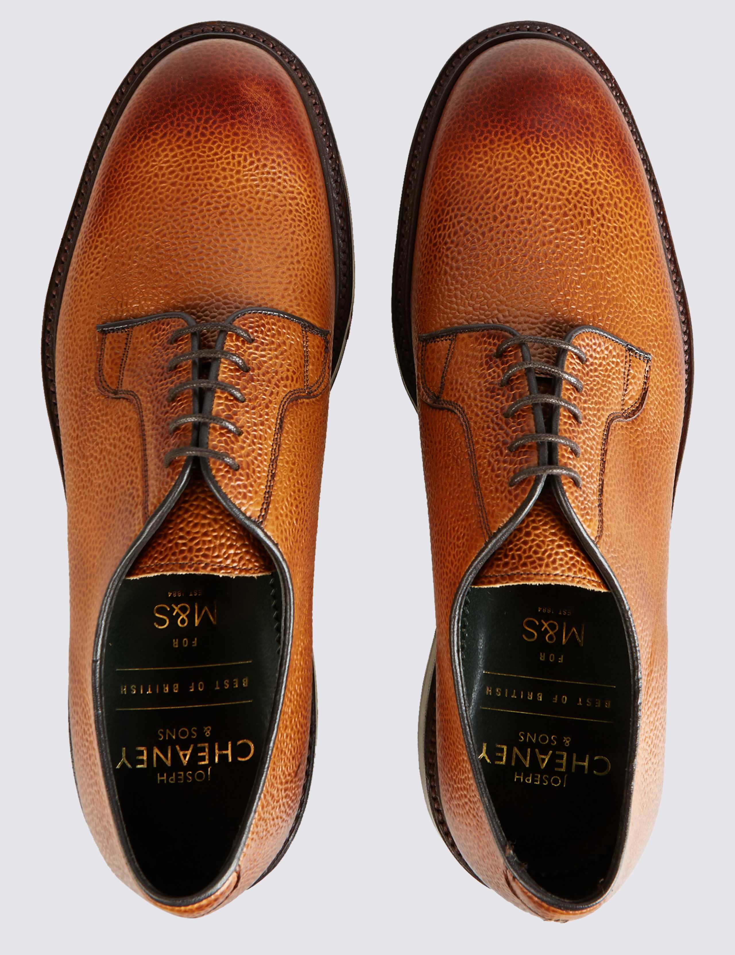 Luxury Derby Shoe in Tan Scotchgrain Leather 2 of 4