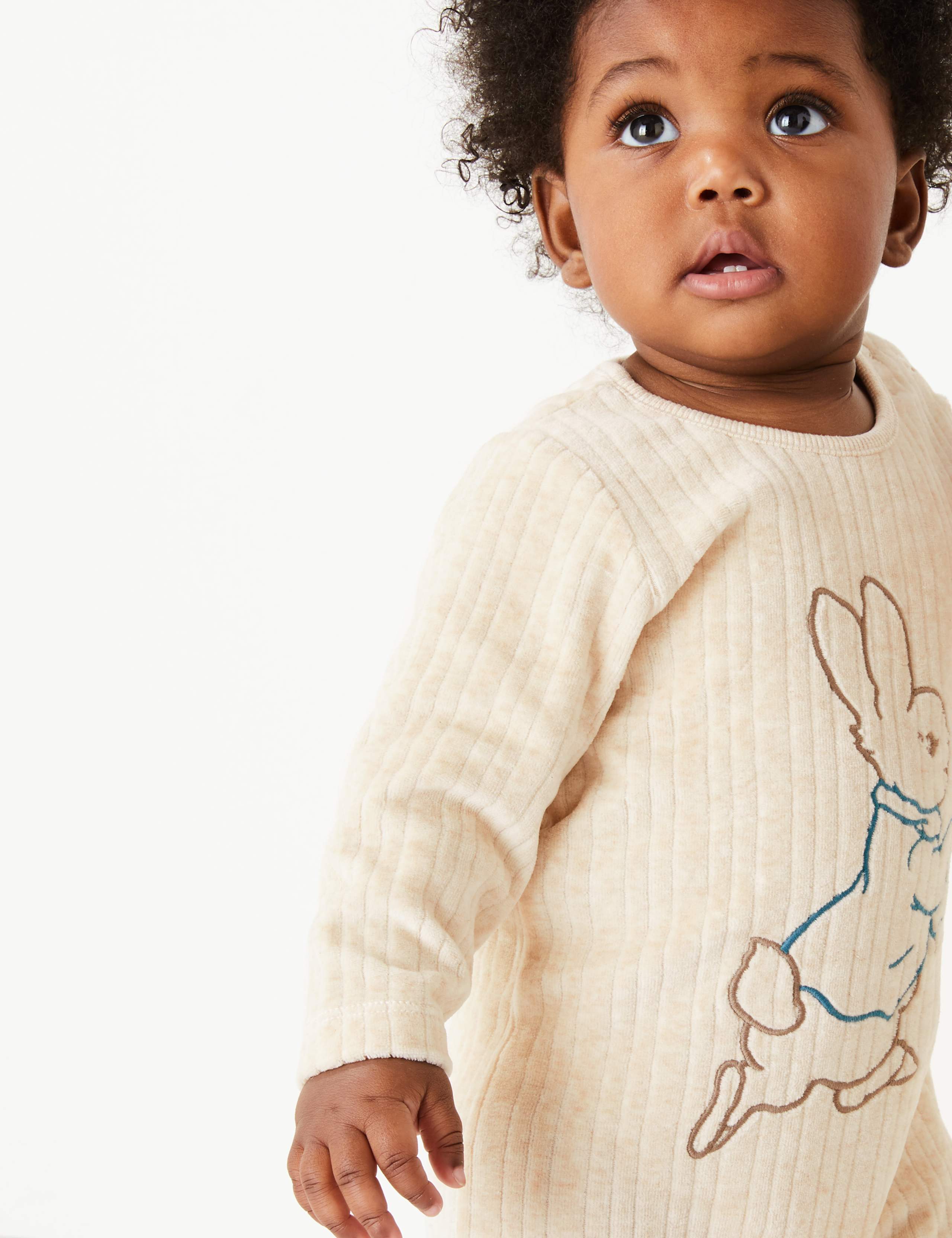 Velour Peter Rabbit™ Sleepsuit (7lbs-3 Yrs) | M&S IE