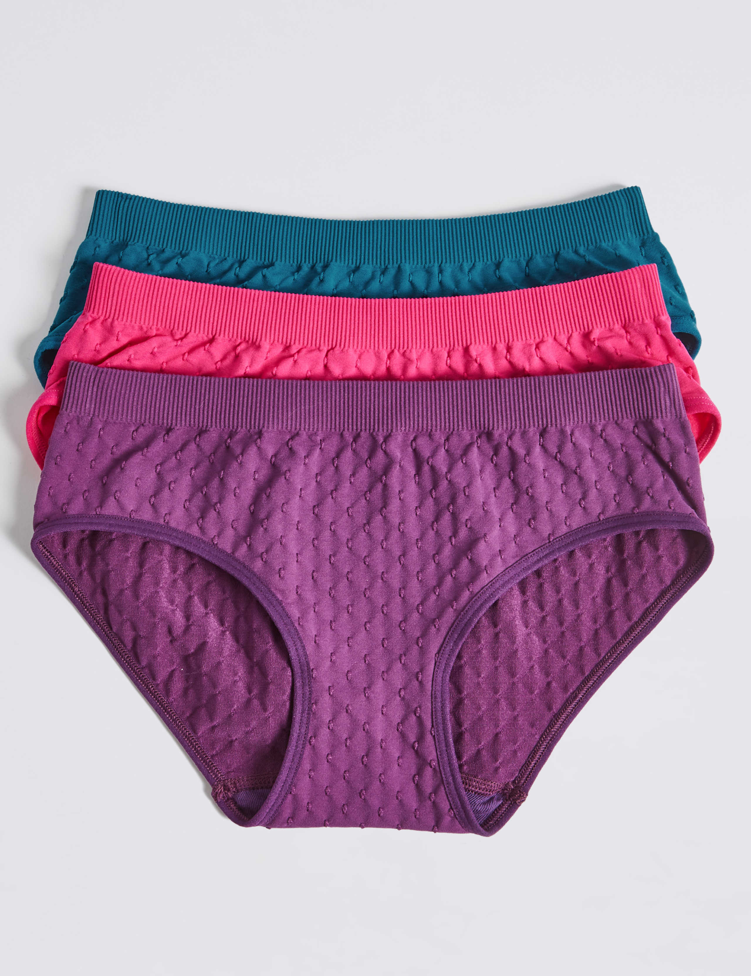 Seamfree Jacquard Bikini Knickers (6-16 Years) 1 of 2