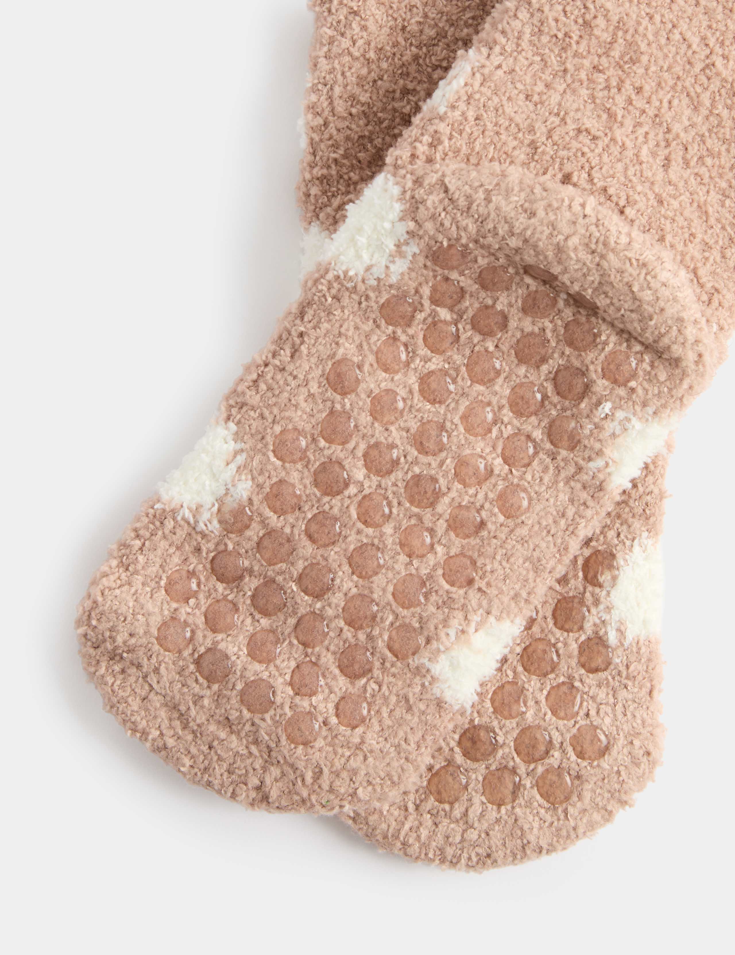 Cosy Christmas Pudding Print Slipper Socks 2 of 2