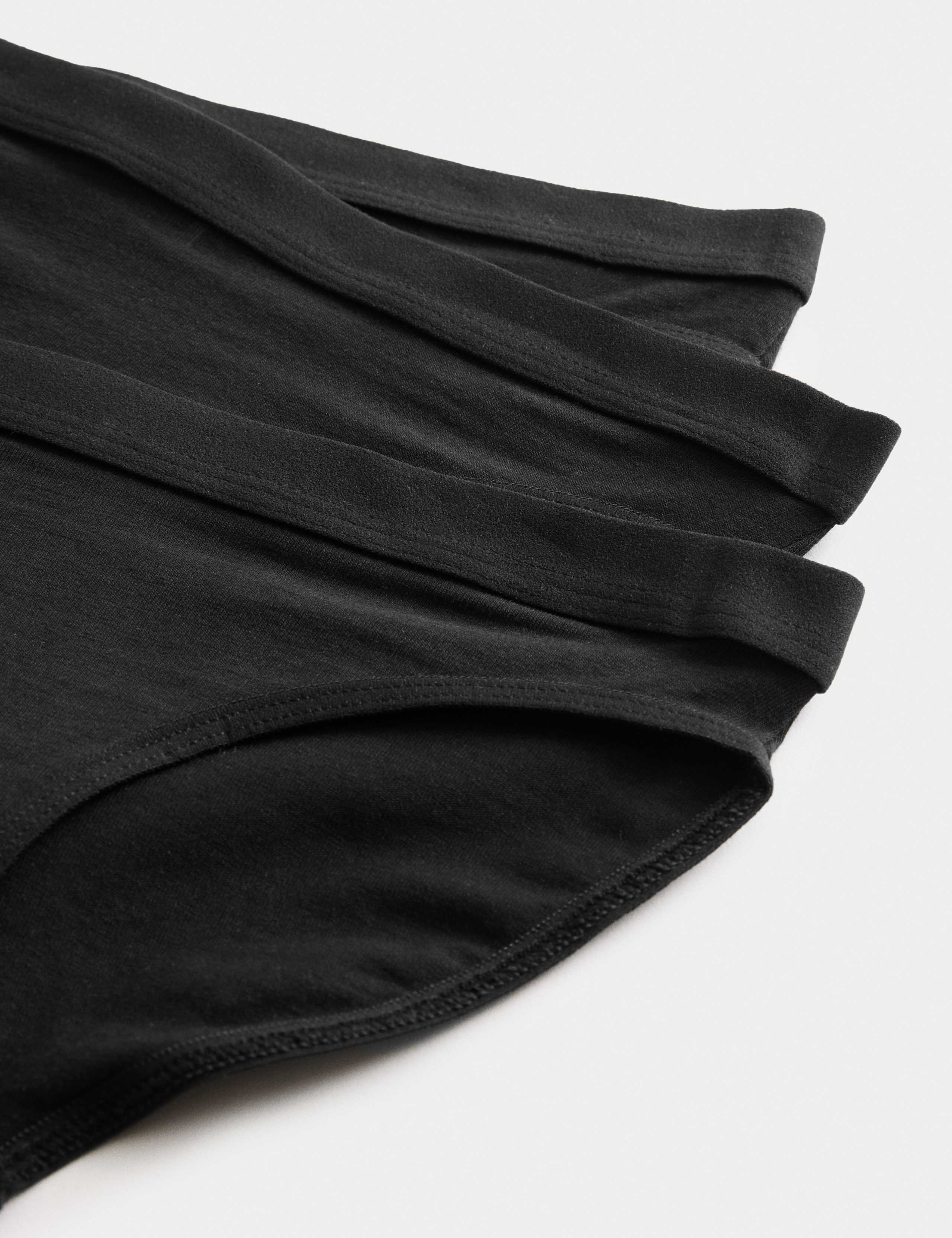 3pk Cotton with Stretch Knickers (6-16 Yrs) 2 of 2