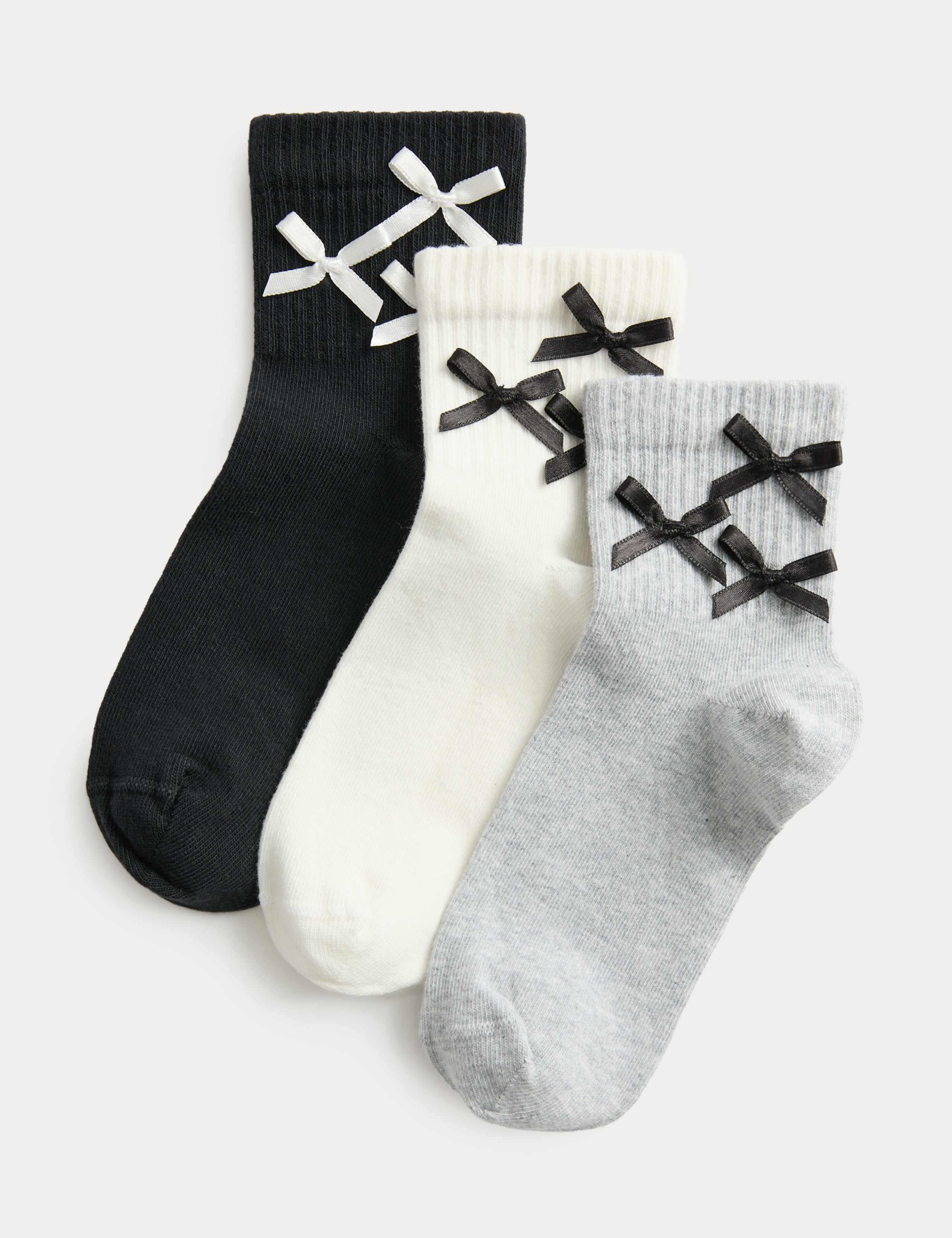 3 Pack Cotton Rich 3D Bows Socks (6 Small - 7 Large) 1 of 2