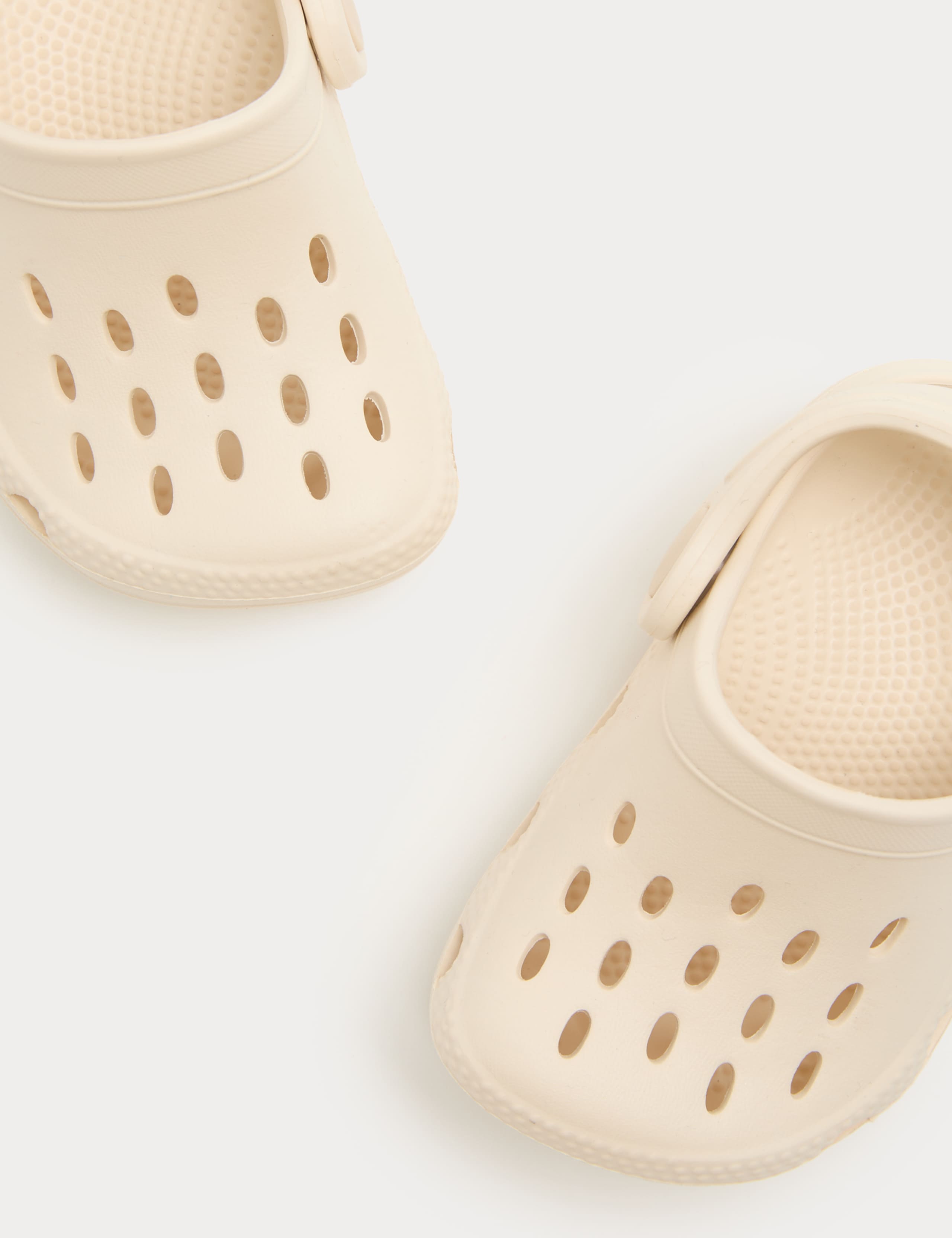 Kids' Mini Me Plain Clogs (3-4 Small) 3 of 3