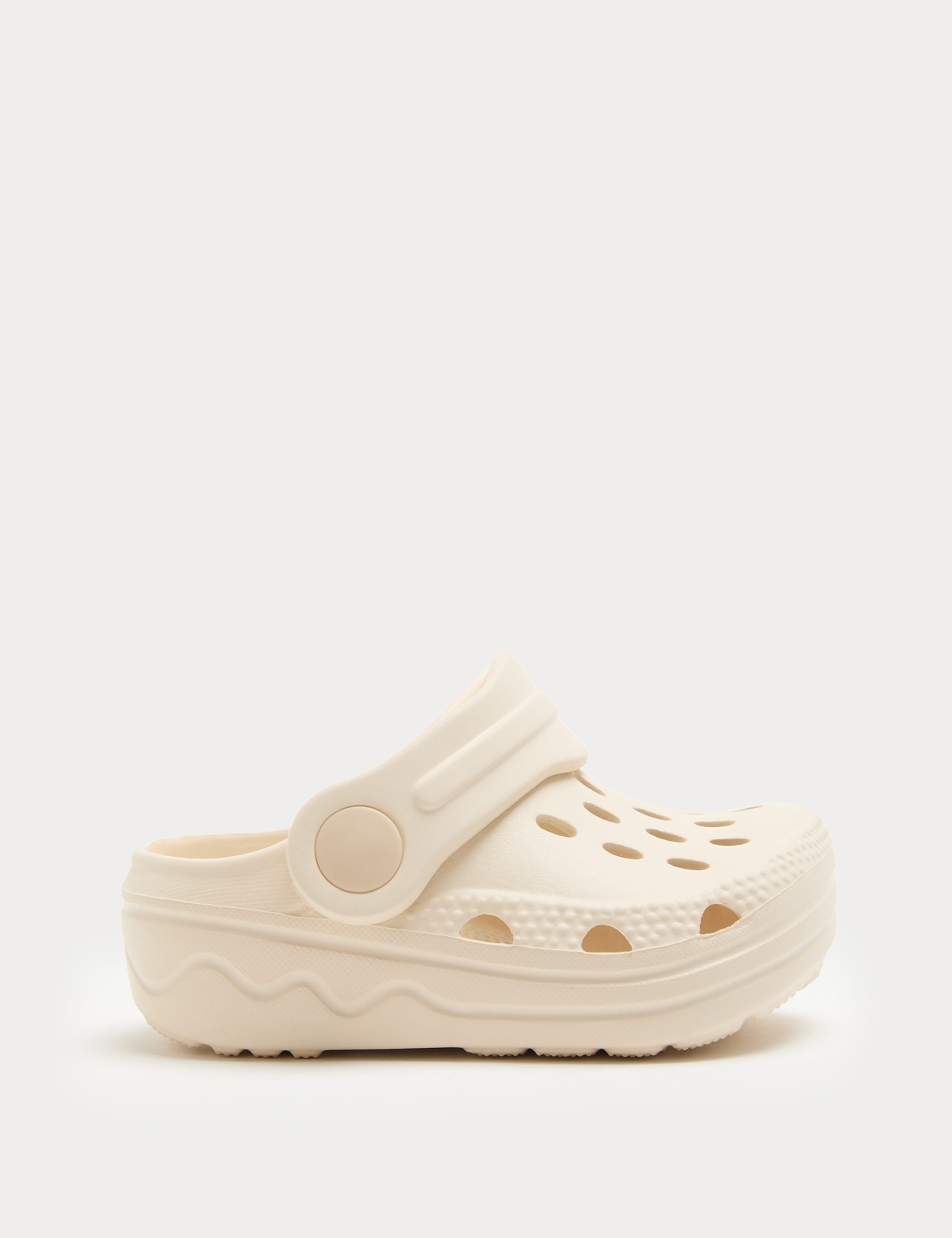 First Walker EVA Plain Clogs (3-4 Small) 2 of 3