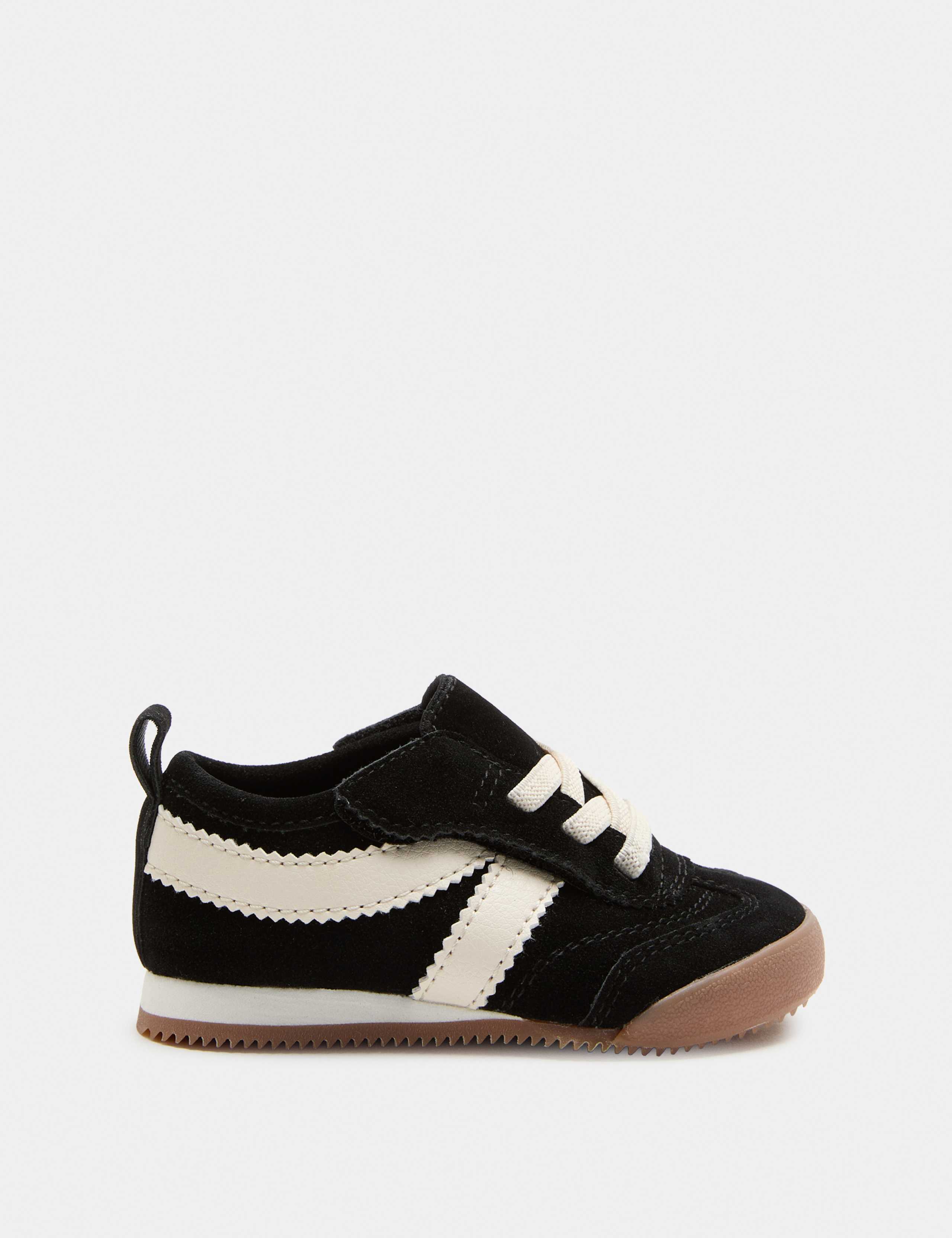Baby First Walker Flatsole Trainers (3 Small-4 Small) 2 of 3