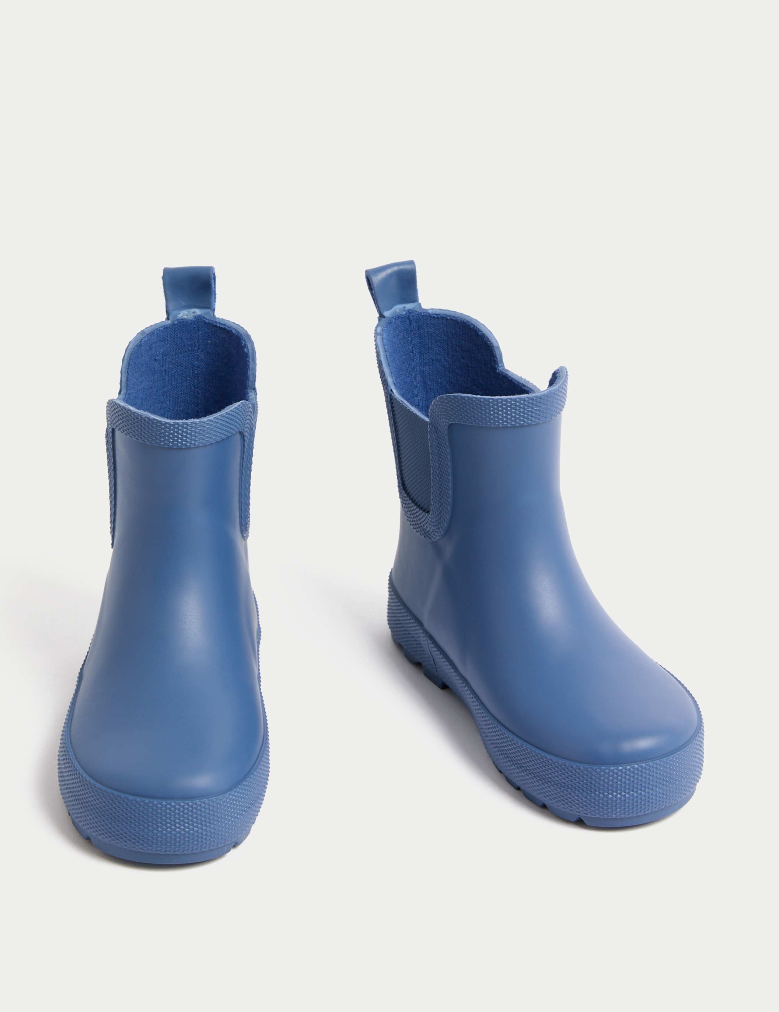 Kids' Wellies (4 Small - 2 Large) 2 of 4