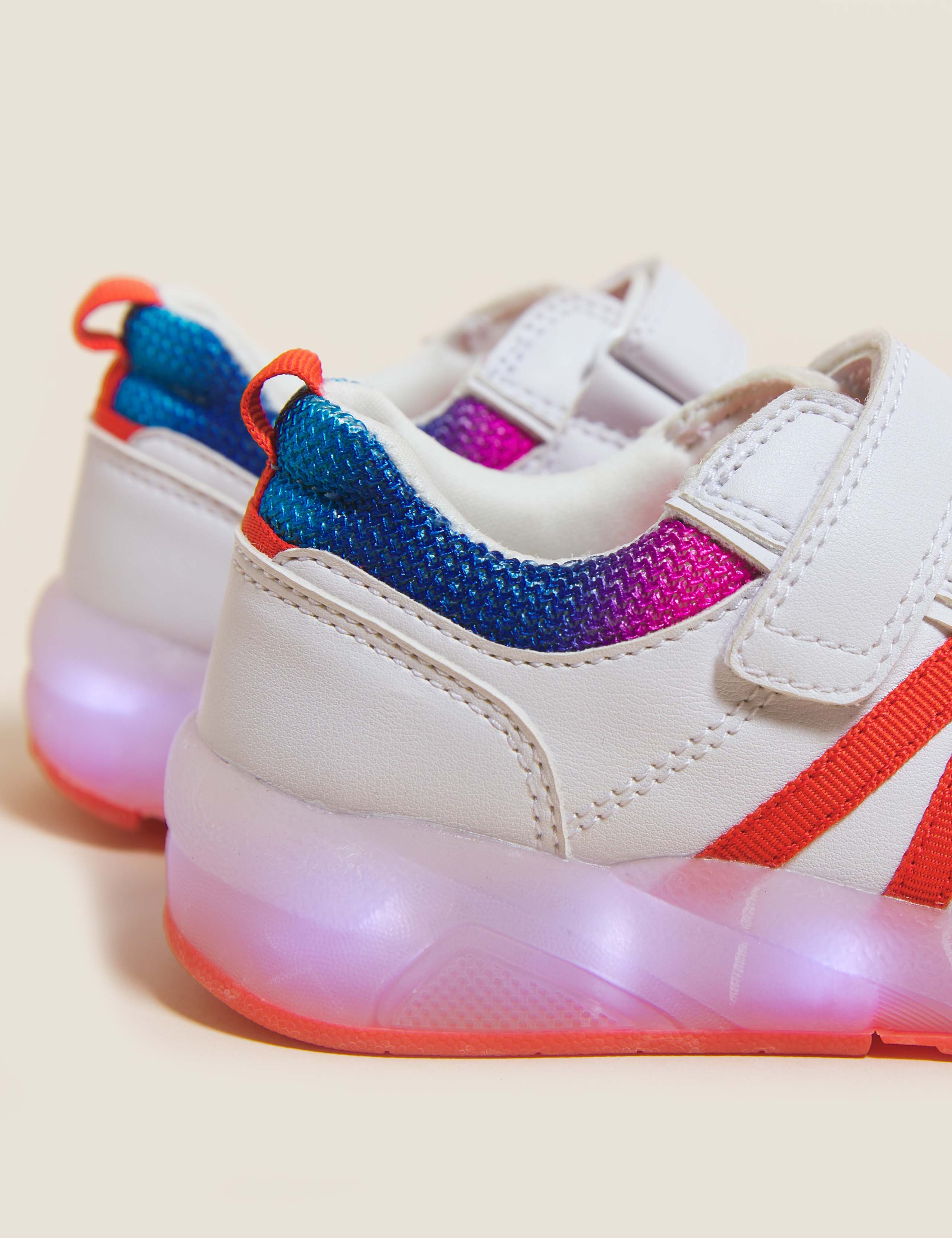 Kids' Freshfeet™ Light-up Trainers (5 Small - 12 Small) 4 of 6