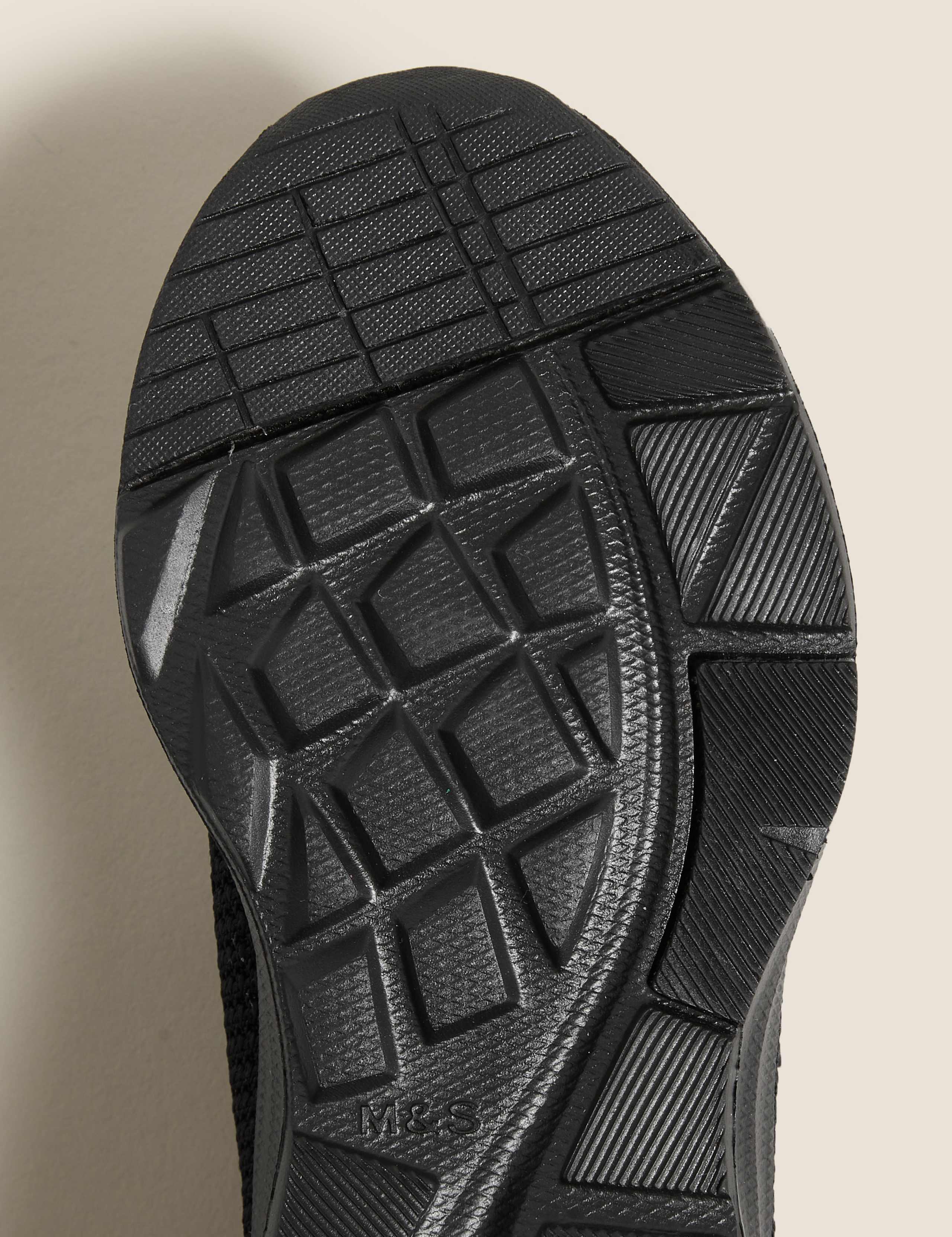 Kids' Freshfeet™ Riptape Trainers (3 Small - 3 Large) 4 of 6