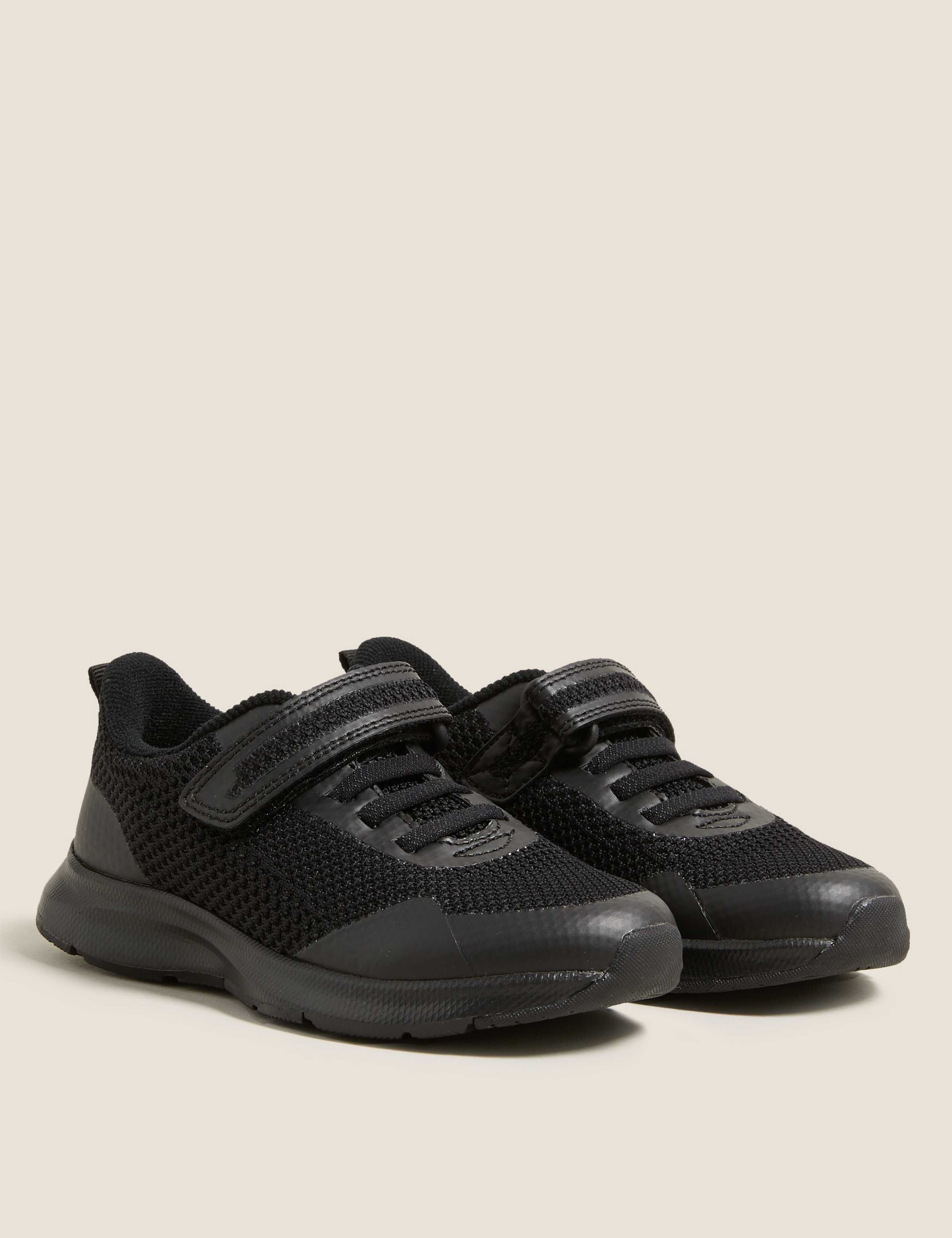 Kids' Freshfeet™ Riptape Trainers (3 Small - 3 Large) 2 of 6