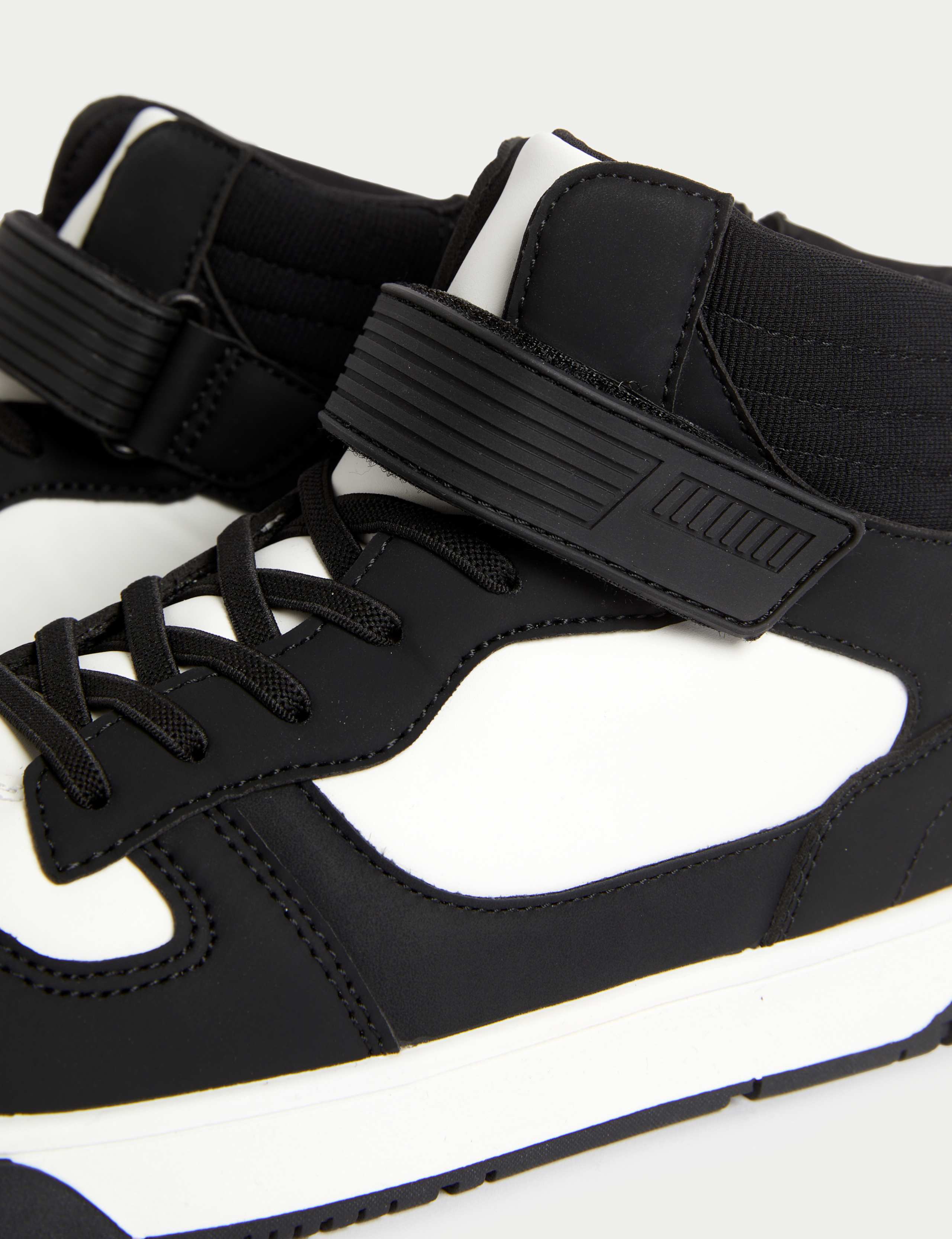 Kids' Freshfeet™ Riptape High Top Trainers (4 Small - 7 Large) 3 of 4