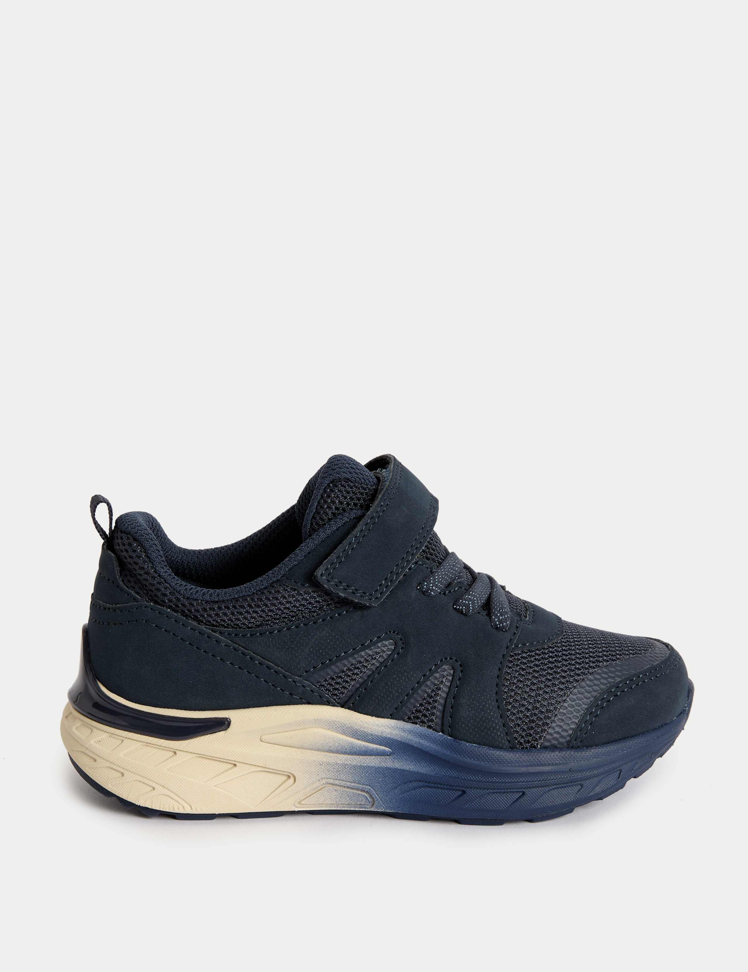 Kids' Freshfeet™ Riptape Trainers (4 Small - 2 Large) 1 of 4