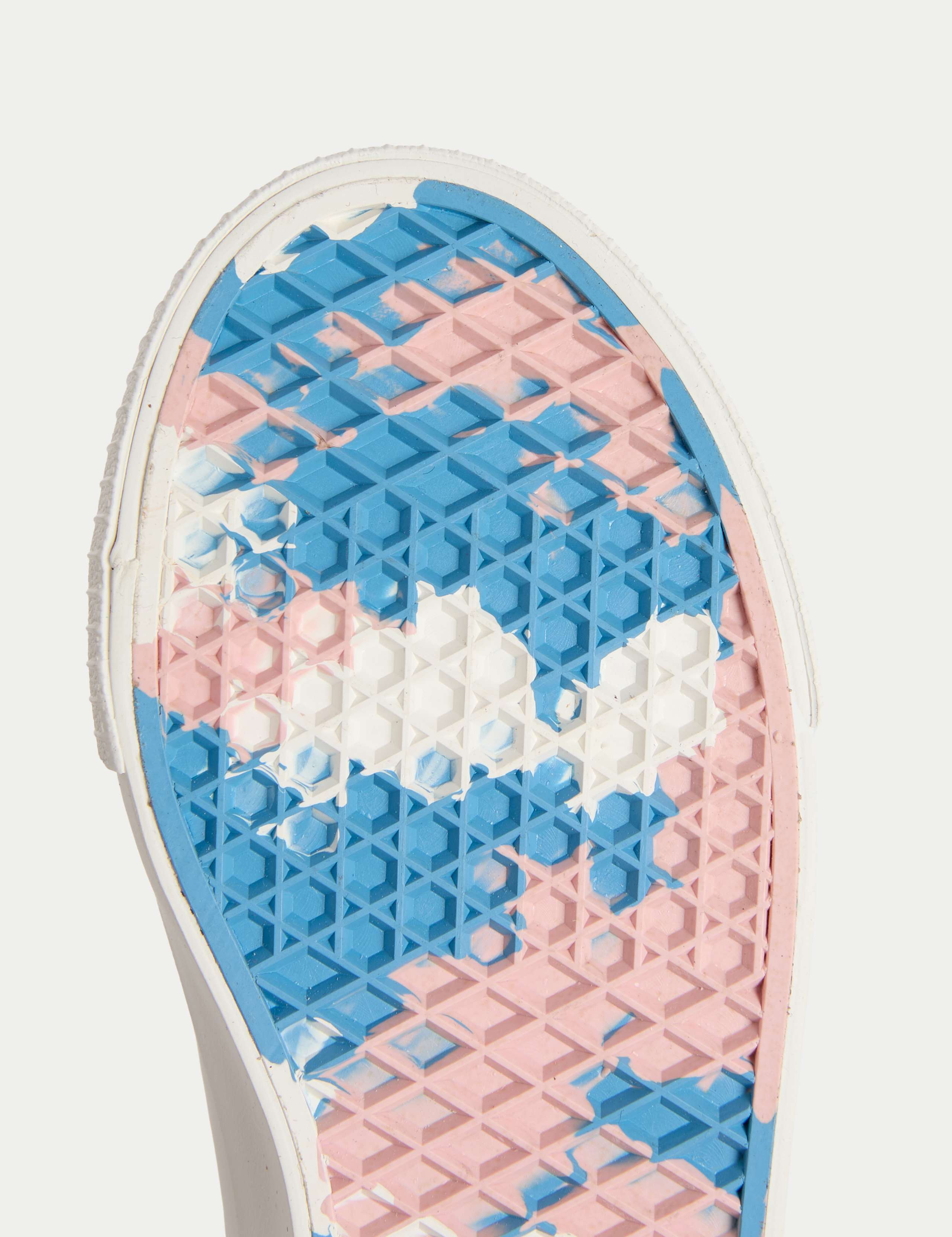 Kids' Lilo & Stitch™ High Top Trainers (4 Small - 2 Large) 4 of 4