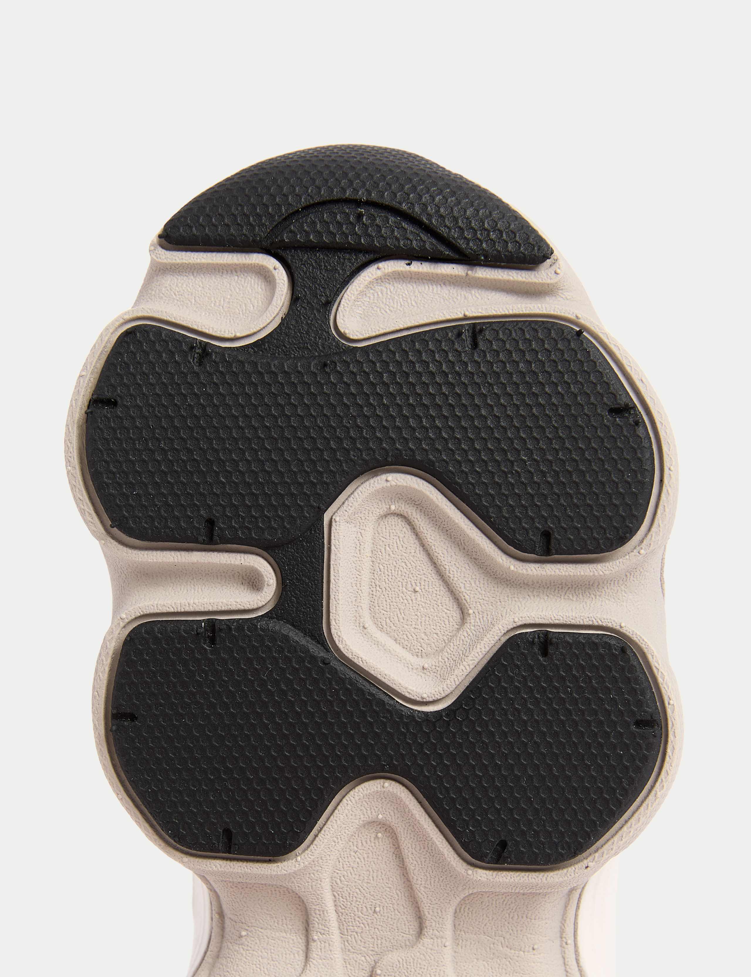 Kids' Chunky Freshfeet™ Riptape Trainers (4 Small - 3 Large) 4 of 4