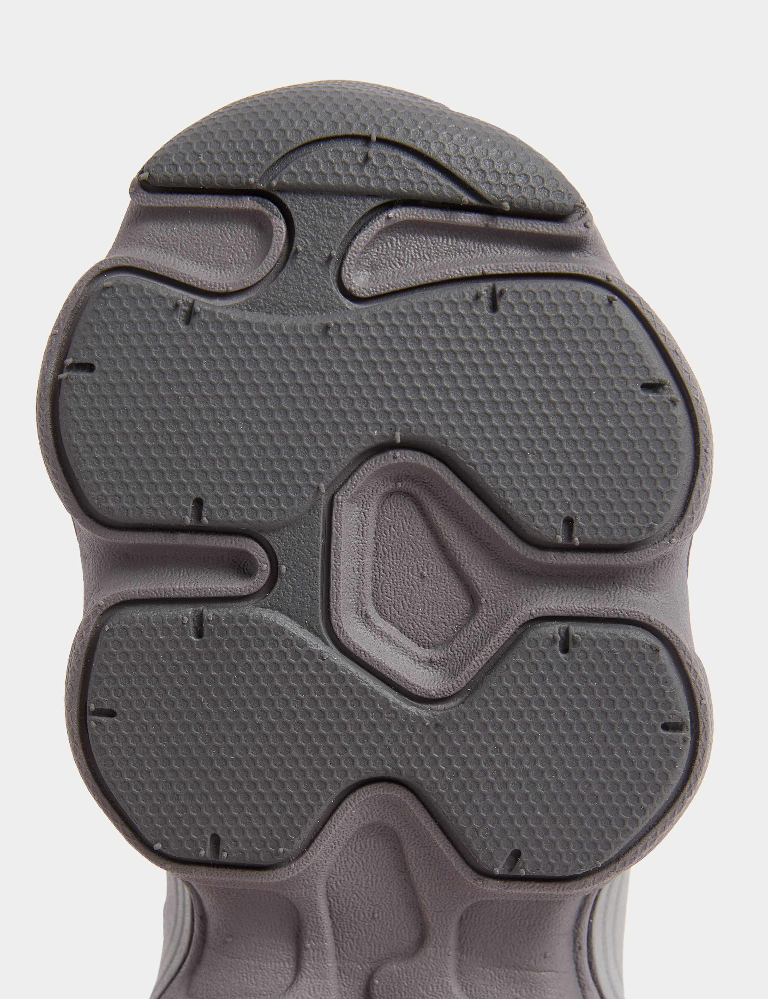 Kids' Chunky Freshfeet™ Riptape Trainers (4 Small - 3 Large) 4 of 4