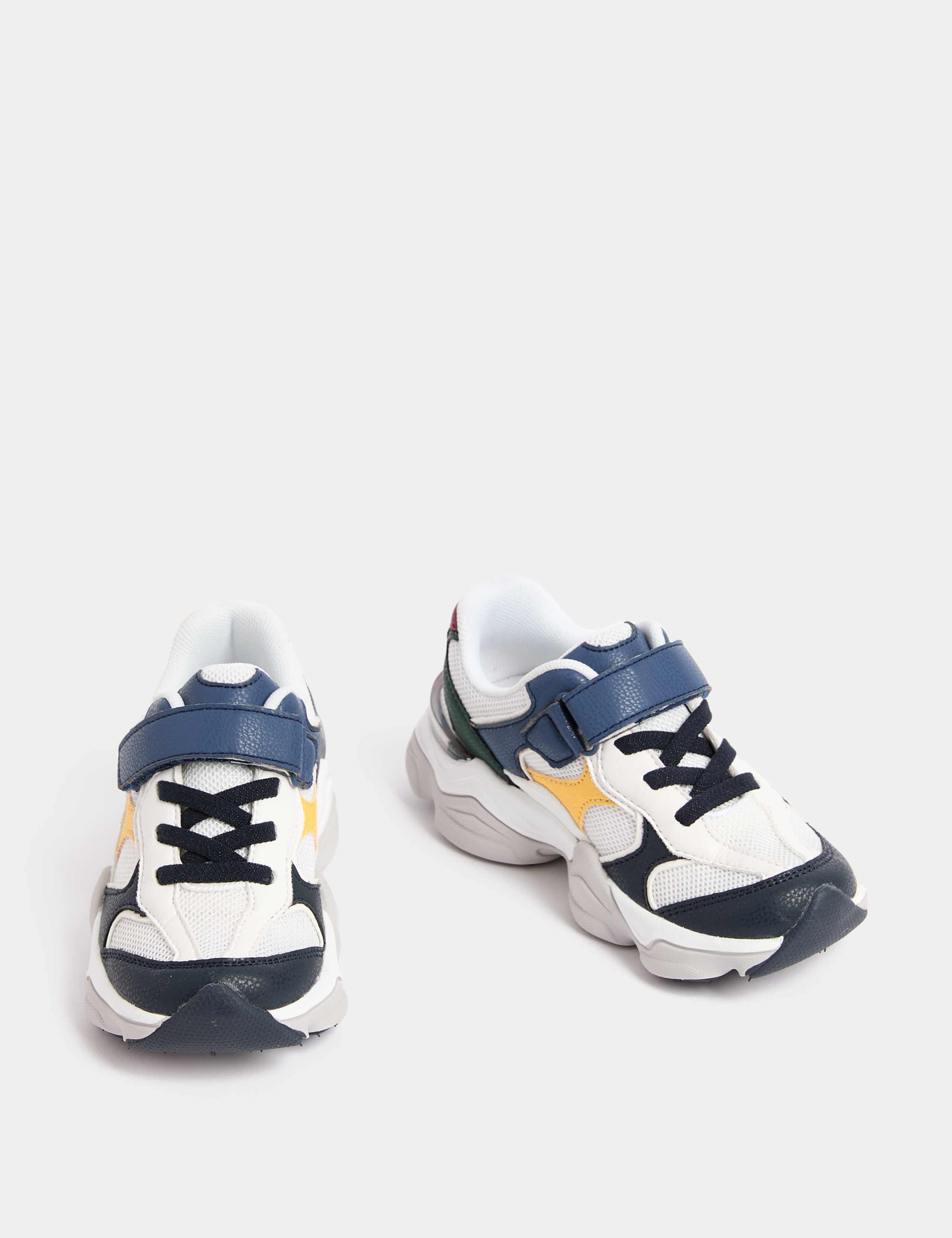 Kids' Chunky Freshfeet™ Riptape Trainers (4 Small - 3 Large) 2 of 4