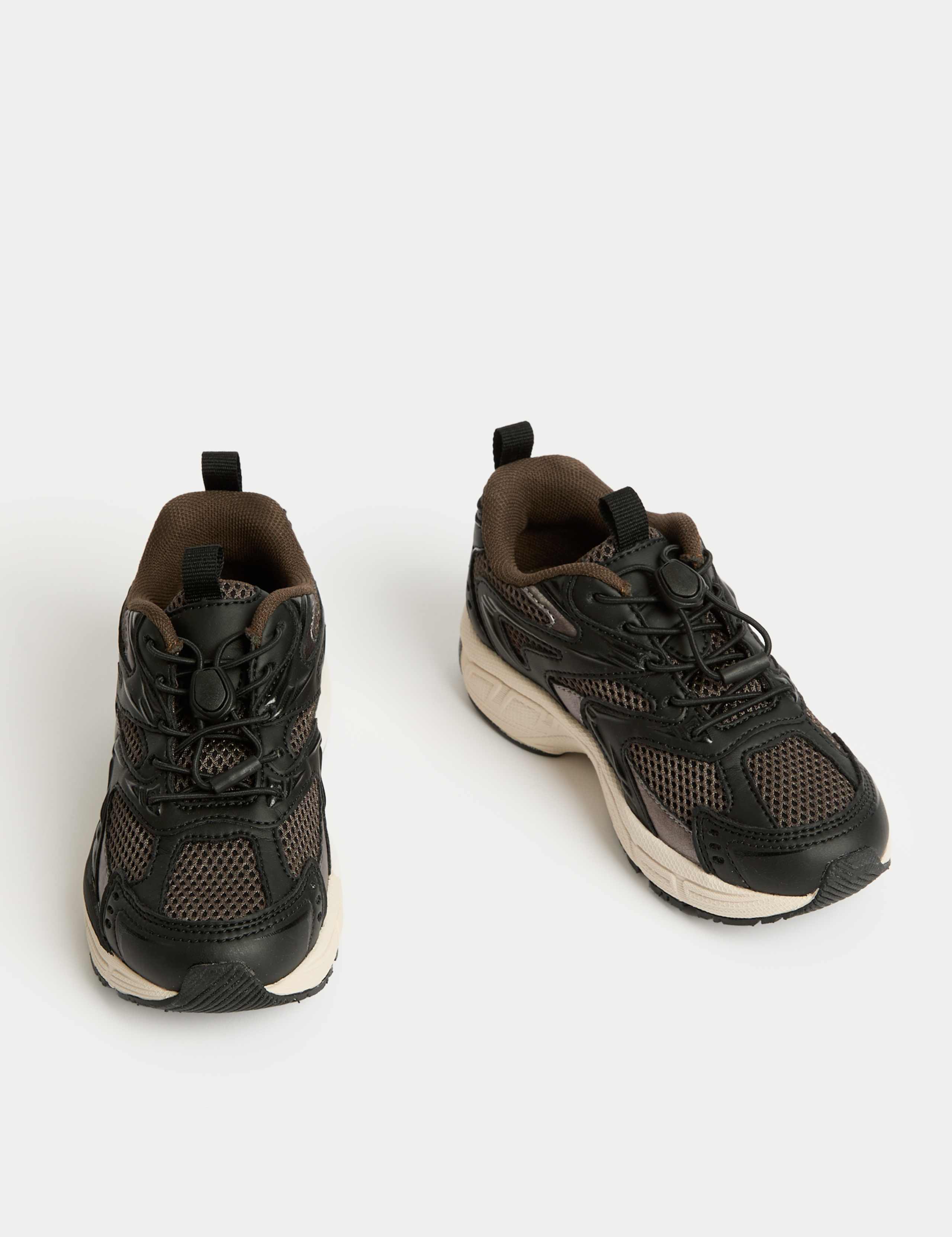 Kids' Freshfeet™ Toggle Runner Trainers (4 Small - 7 Large) 2 of 4