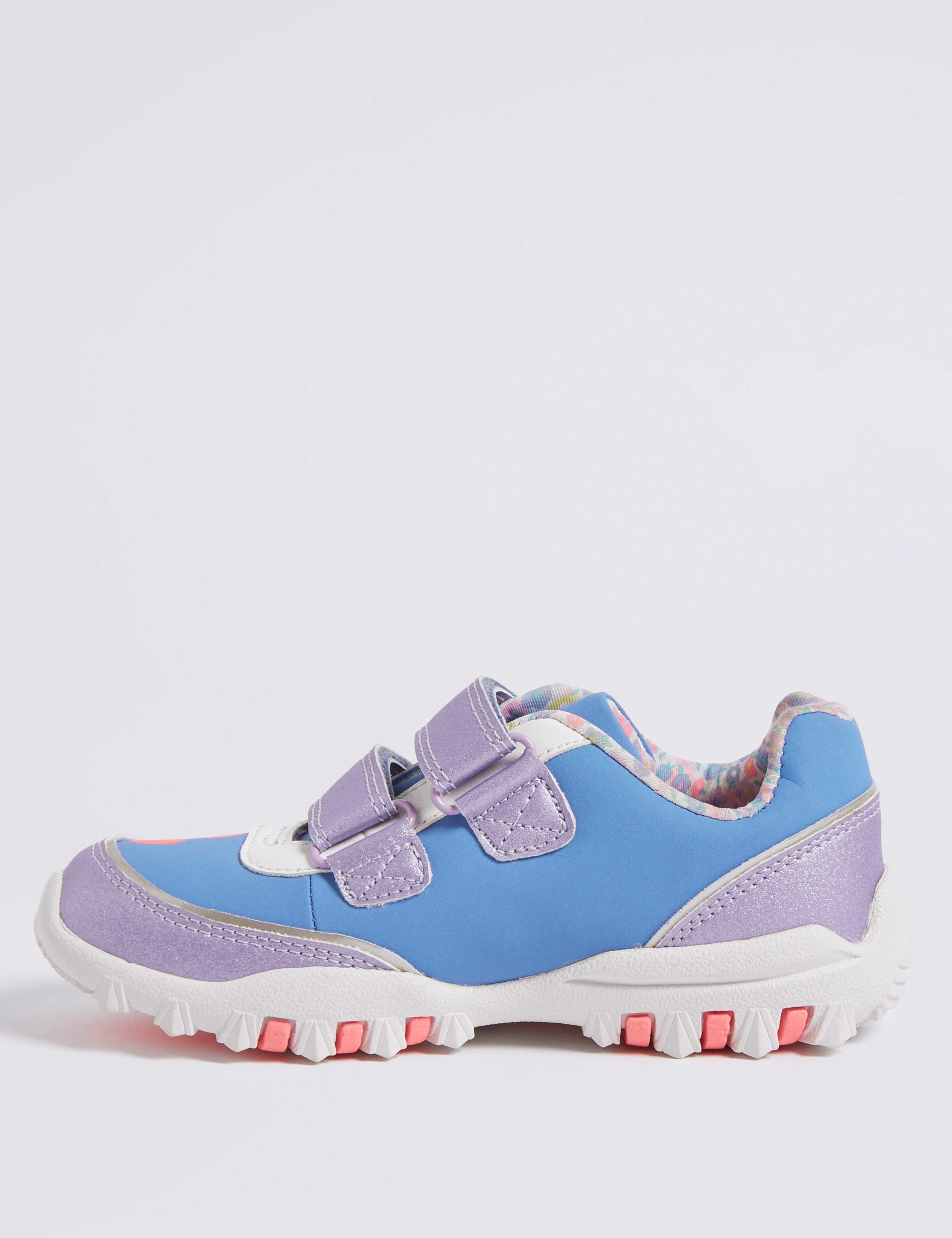 Kids’ Flashing Lights Fashion Trainers (5 Small - 12 Small) 3 of 5
