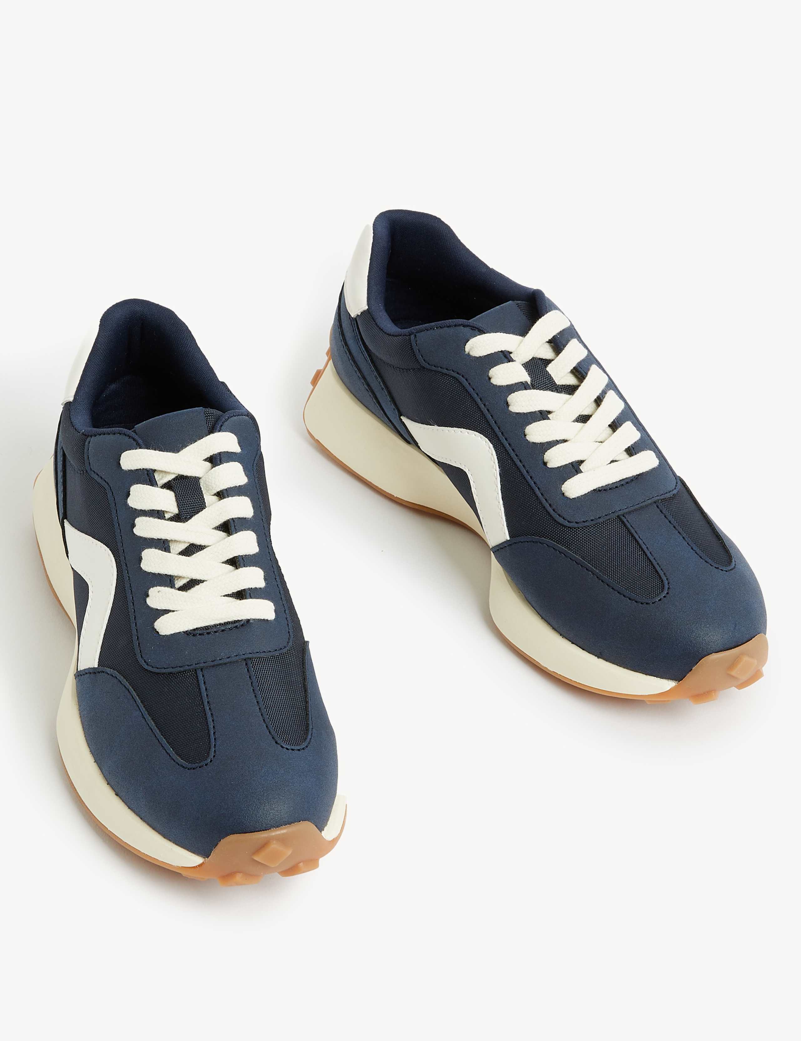 Kids' Freshfeet™ Trainers (1 Large - 7 Large) 2 of 4
