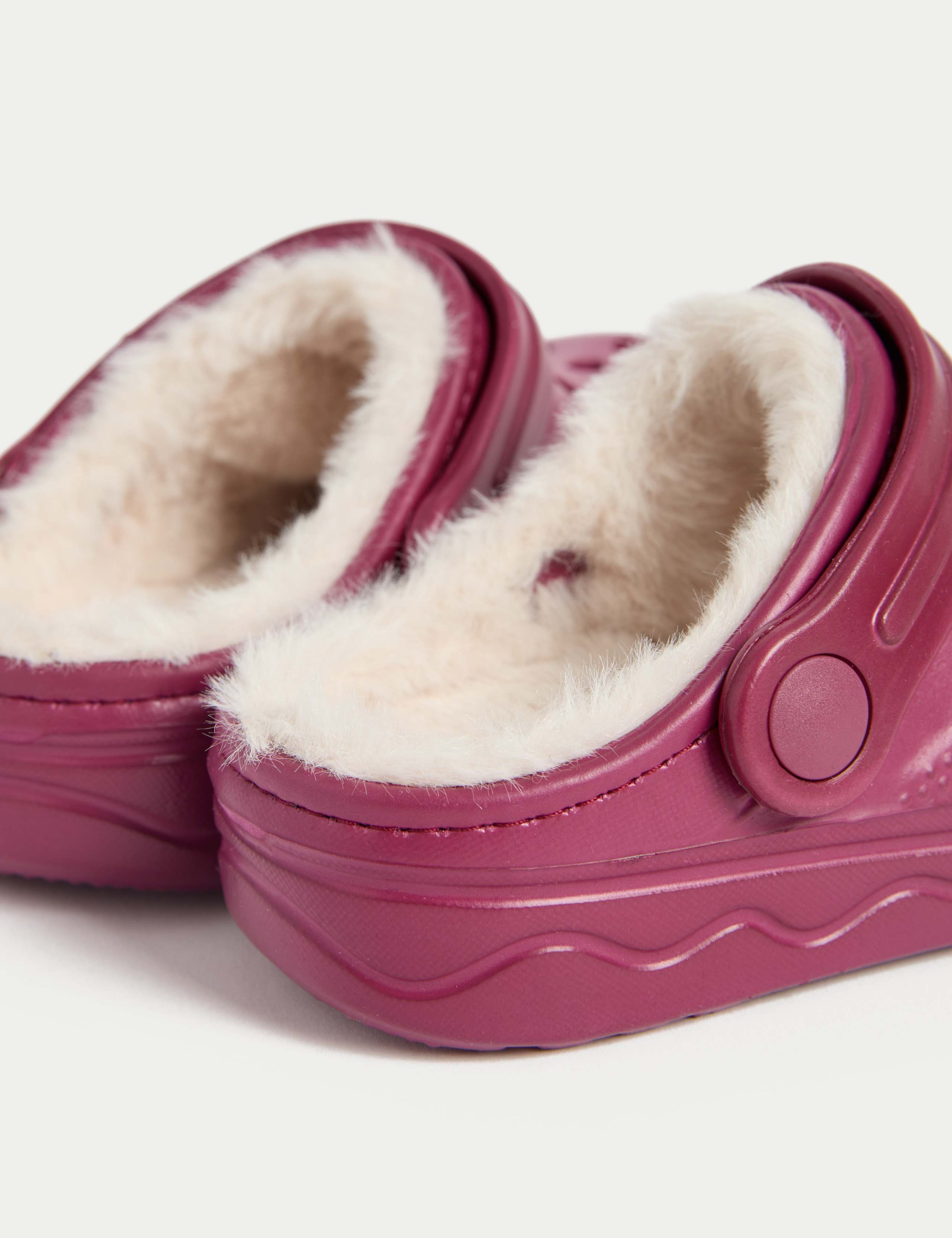 Kids' Faux Fur Lined Clogs (4 Small - 7 Large) 3 of 4