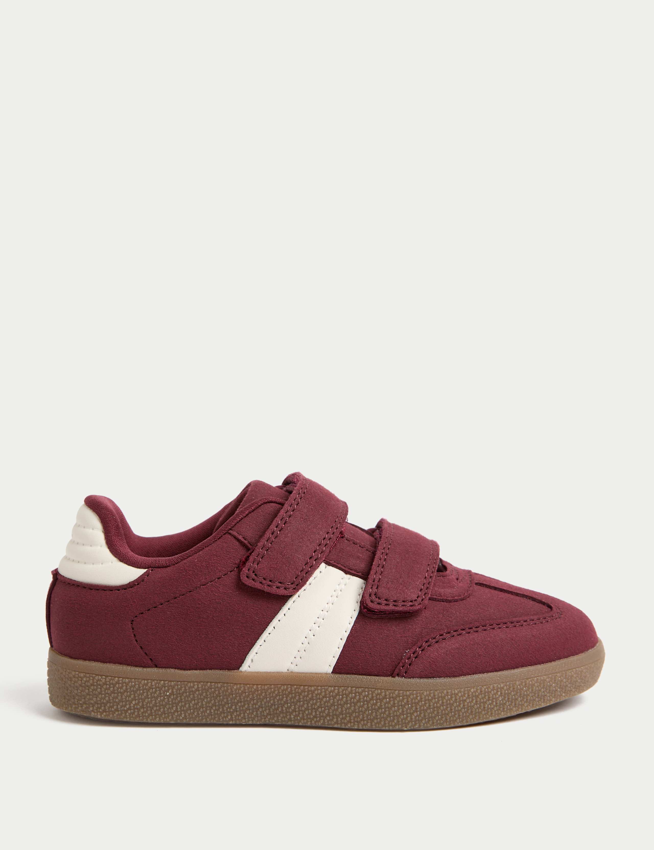 Kids' Football Trainers (4 Small - 2 Large) 1 of 4