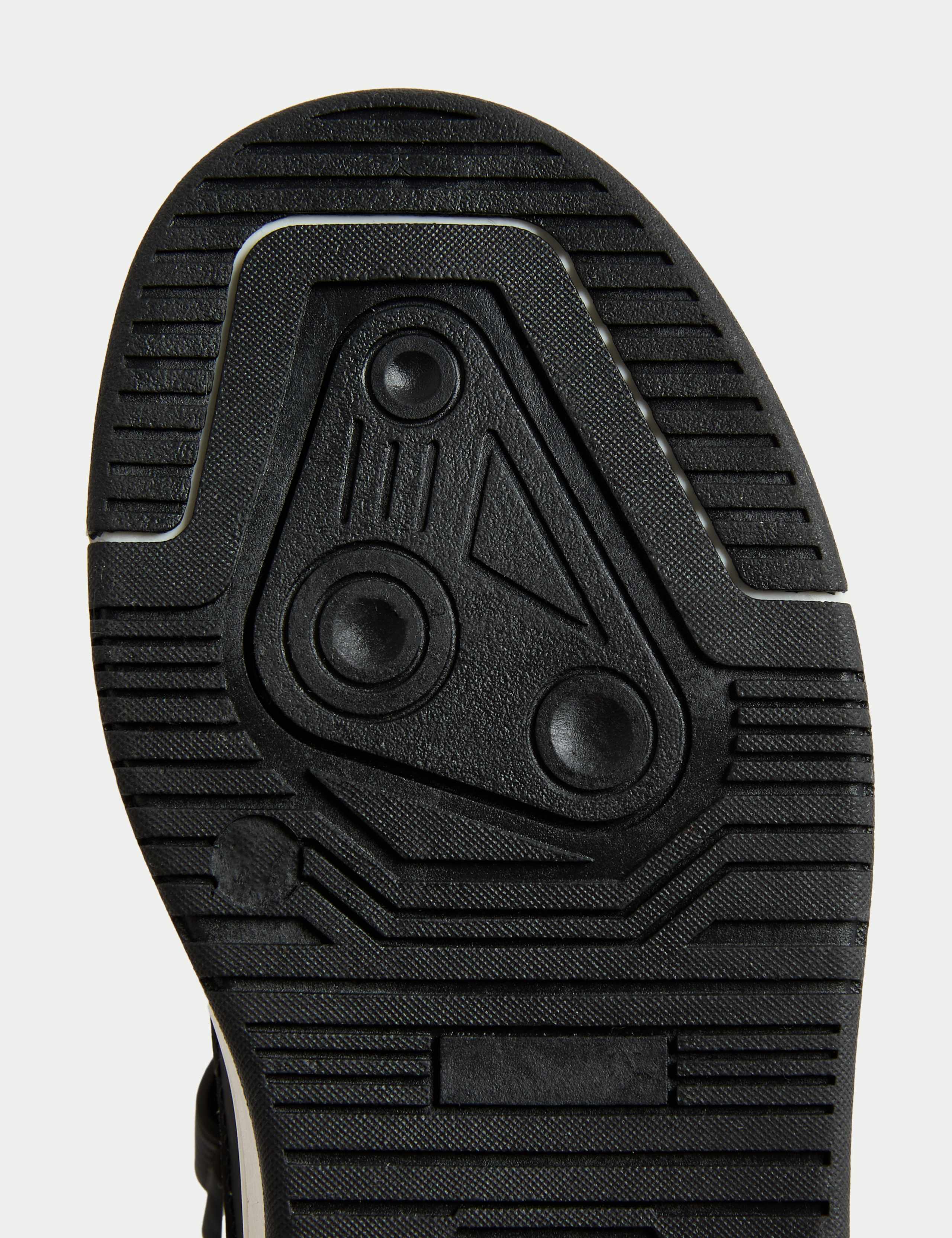 Kids' Hot Wheels™ High Top Trainers (4 Small - 2 Large) 4 of 4