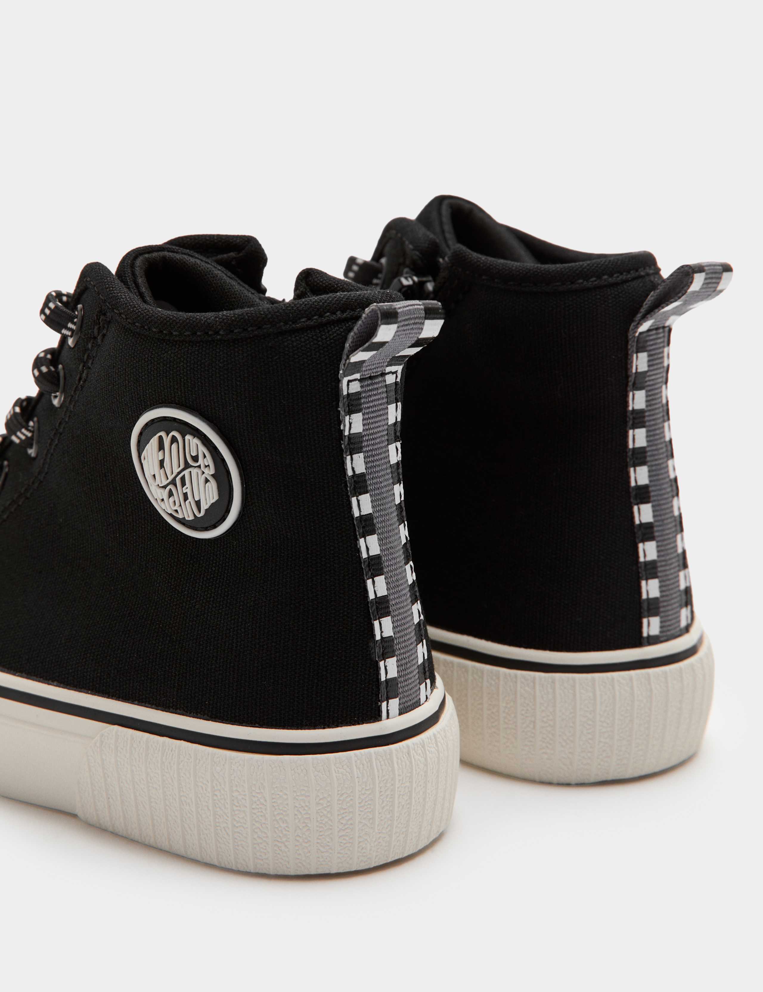 Kids' Checkerboard High Tops (4 Small - 2 Large) 3 of 3