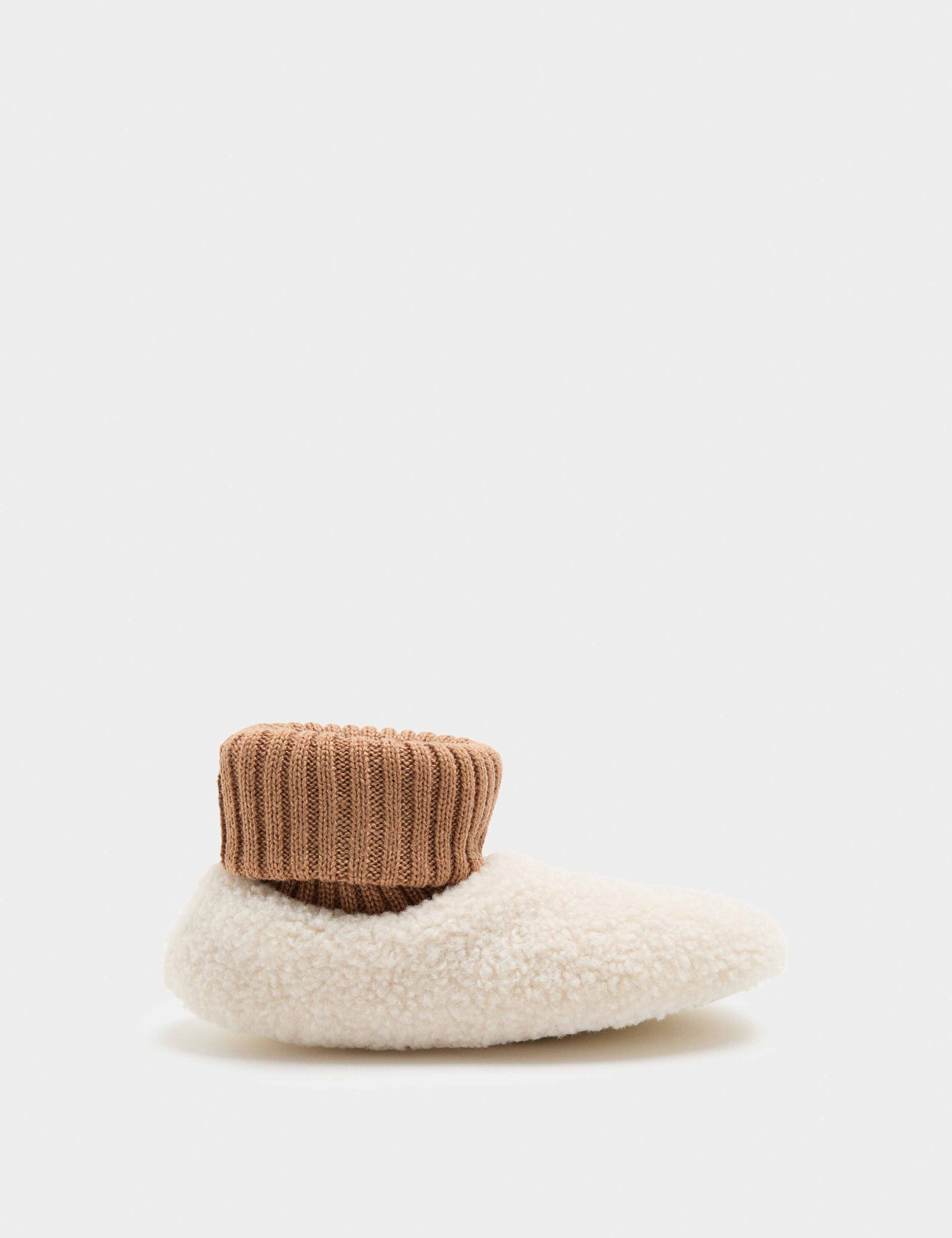 Kids' Boot Slippers (4-13 Small) 2 of 3