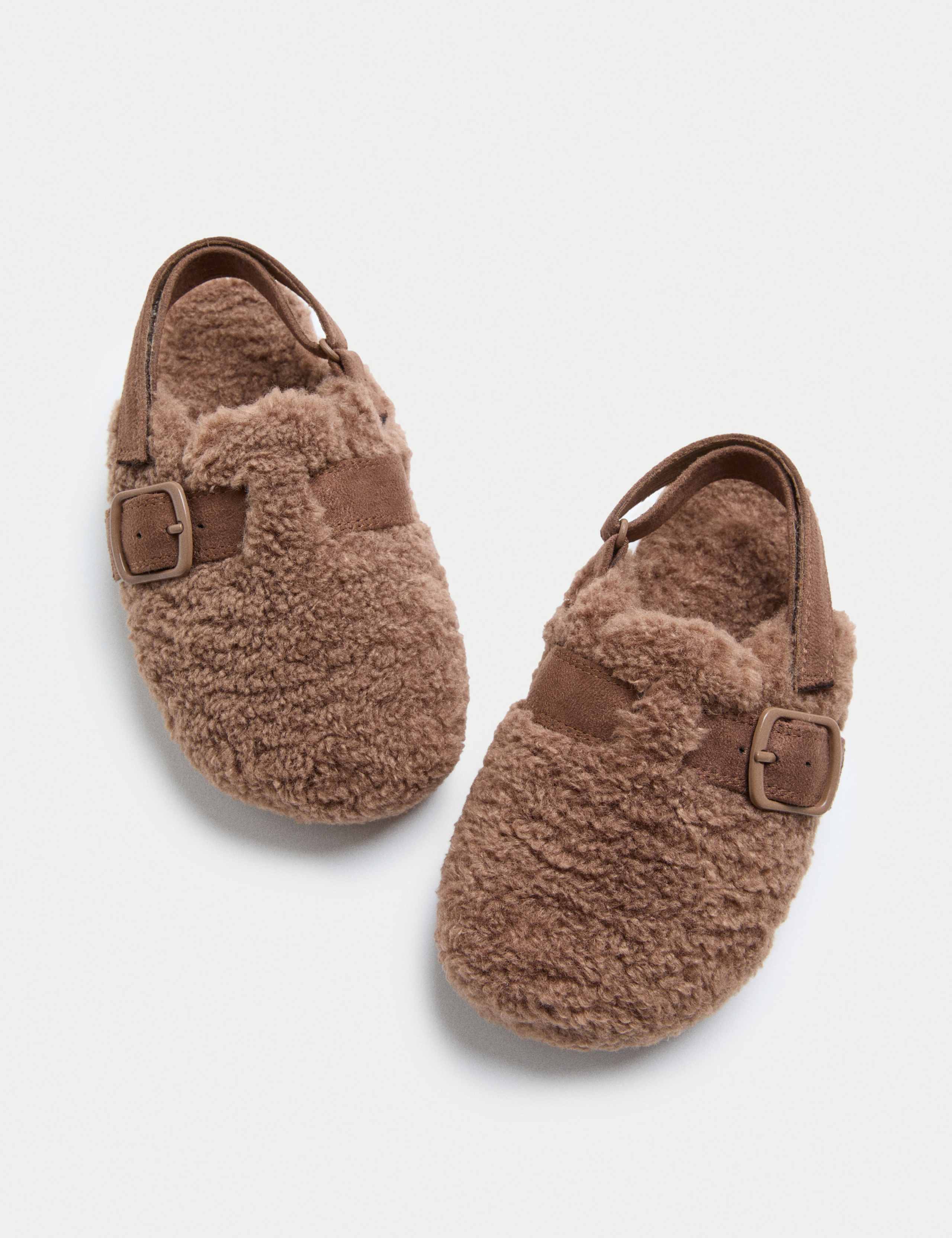 Kids' Borg Riptape Sandals (4 Small - 2 Large) 1 of 3