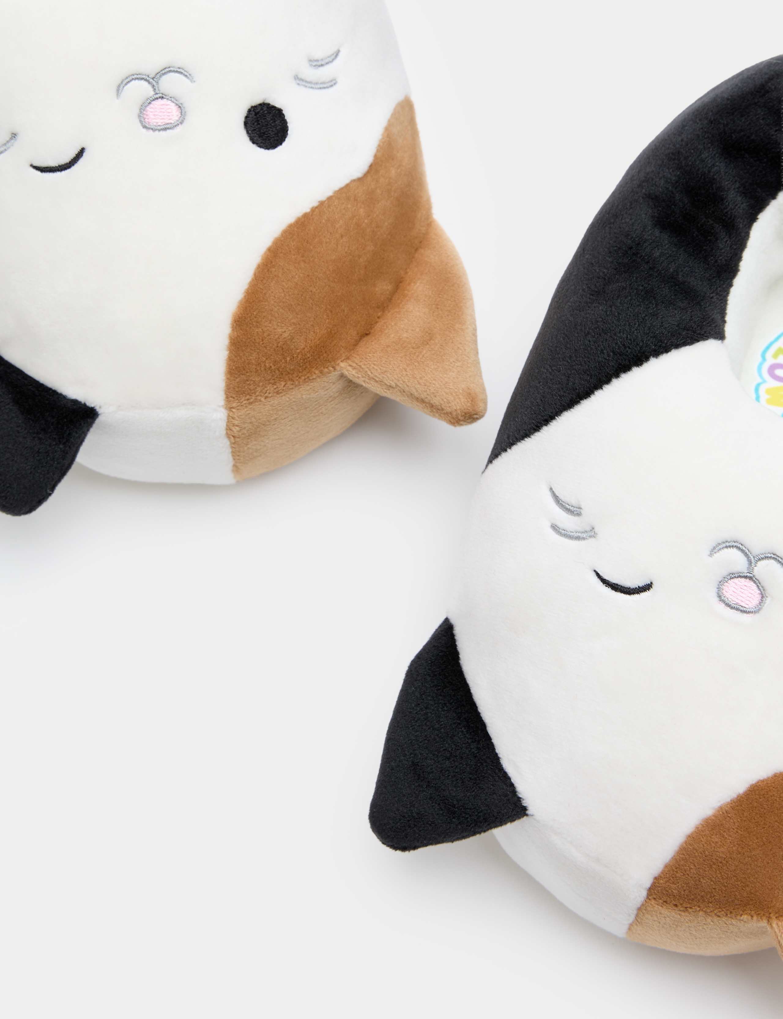 Kids' Squishmallows™ 3D Slippers (9 Small - 7 Large) 3 of 3