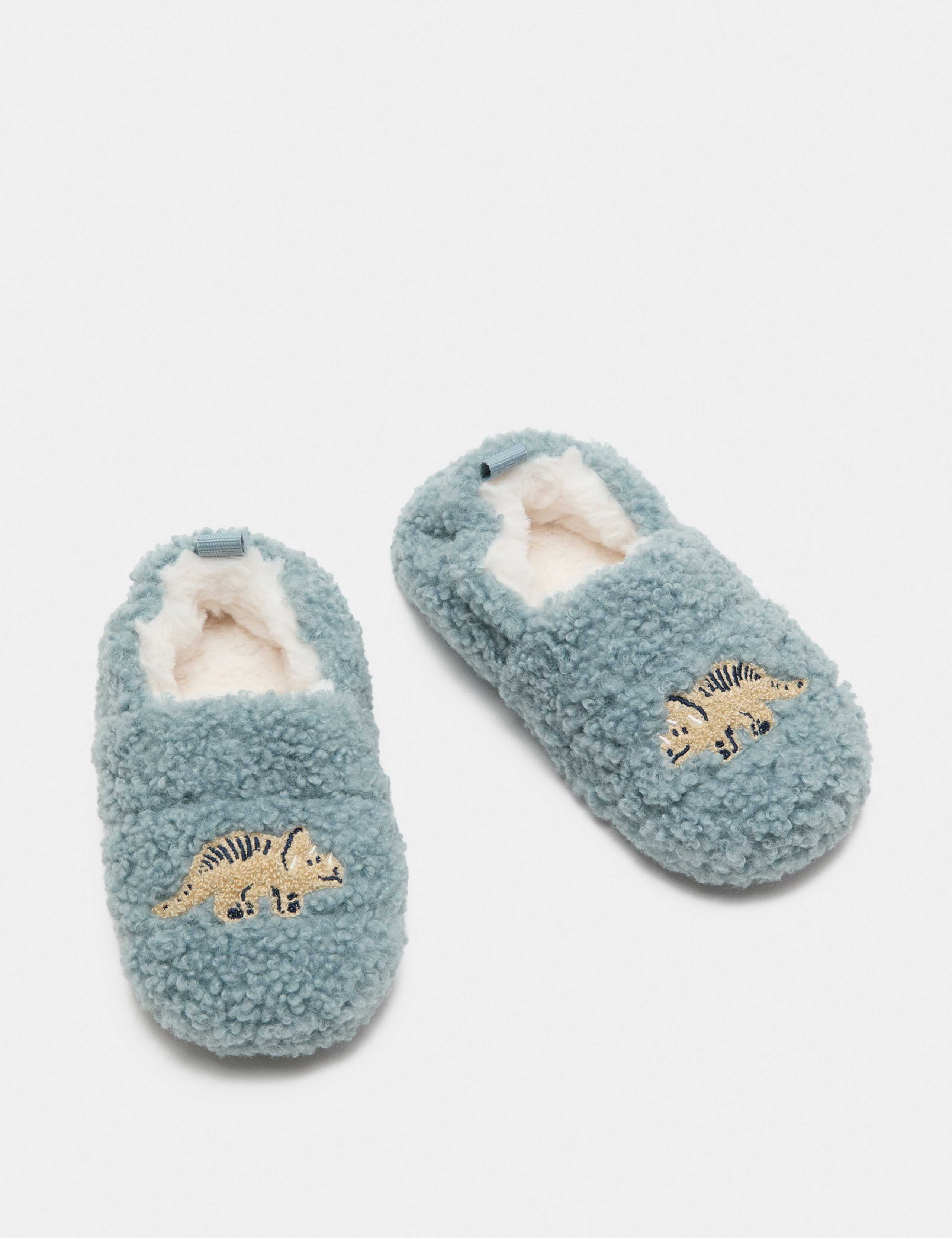 Kids' Badged Elastic Back Slippers (4 Small - 2 Large) 3 of 3
