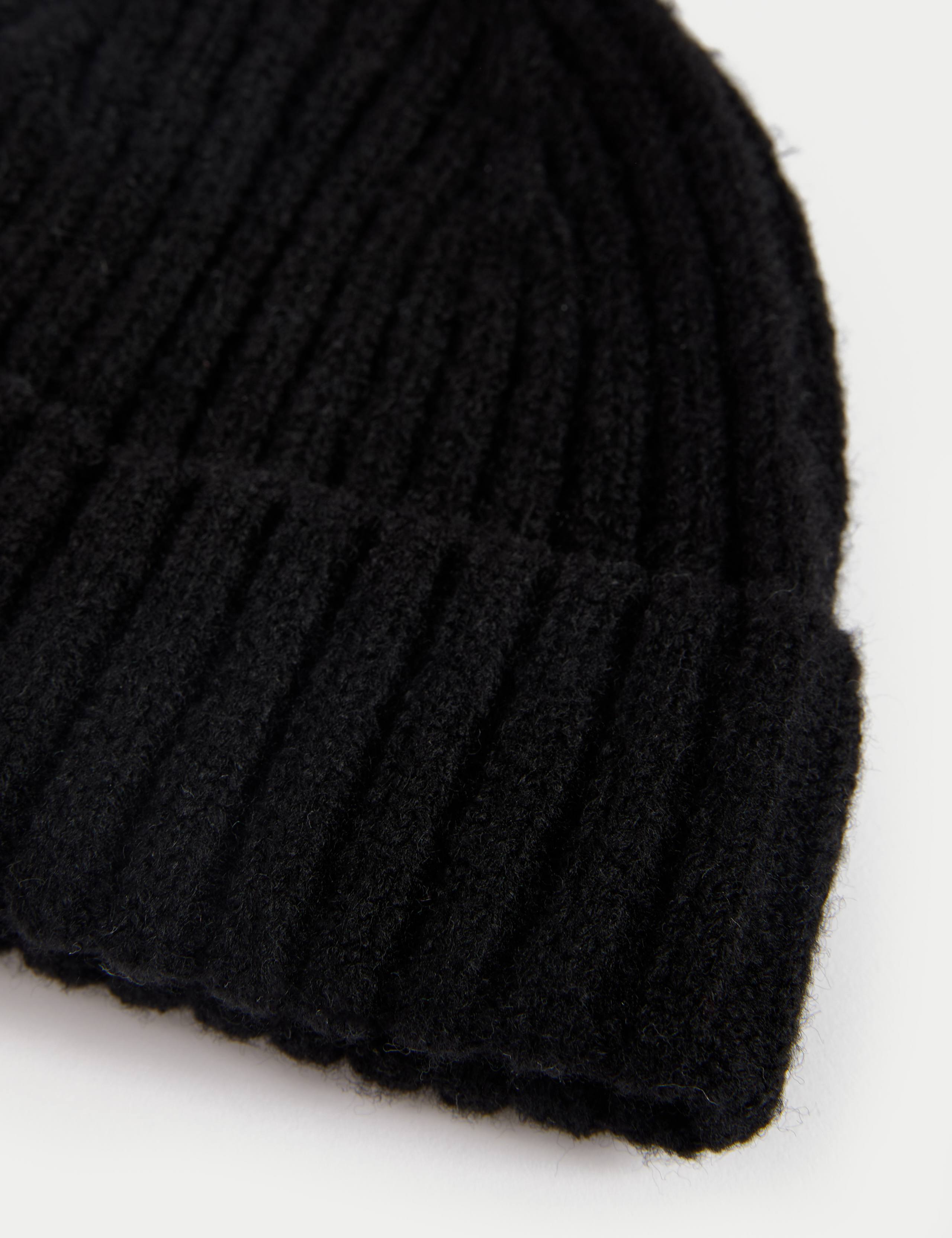 Kids' Knitted Ribbed Beanie Hat (0-13 Yrs) 3 of 3