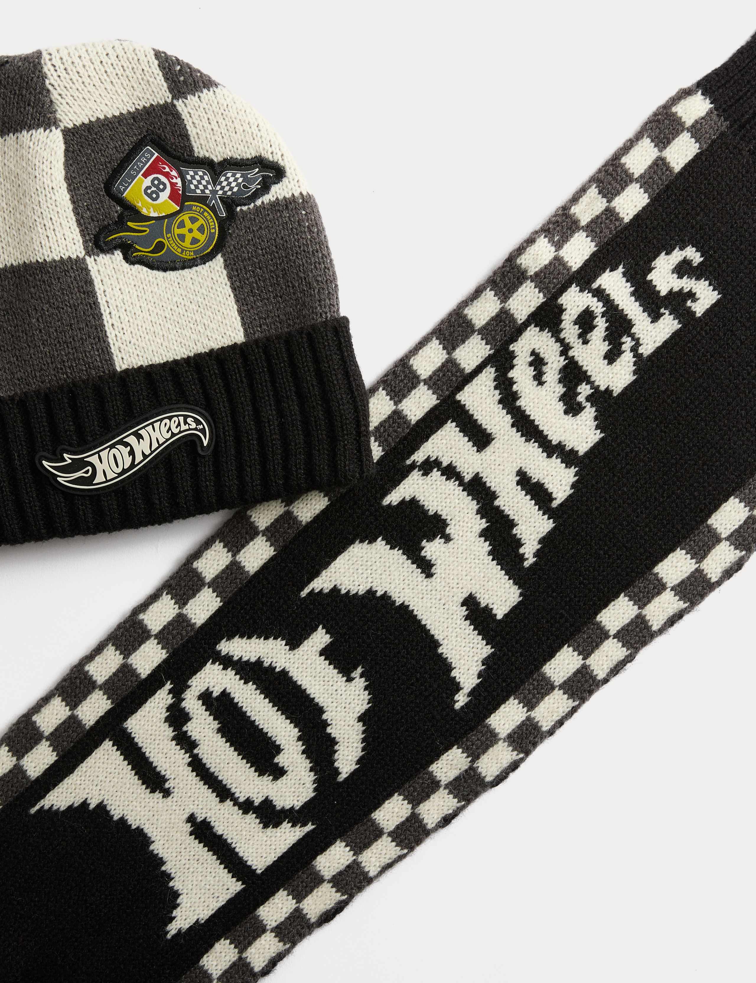Kids' Hot Wheels™ Logo Hat, Scarf and Mitten Set (1-13 Yrs) 2 of 2