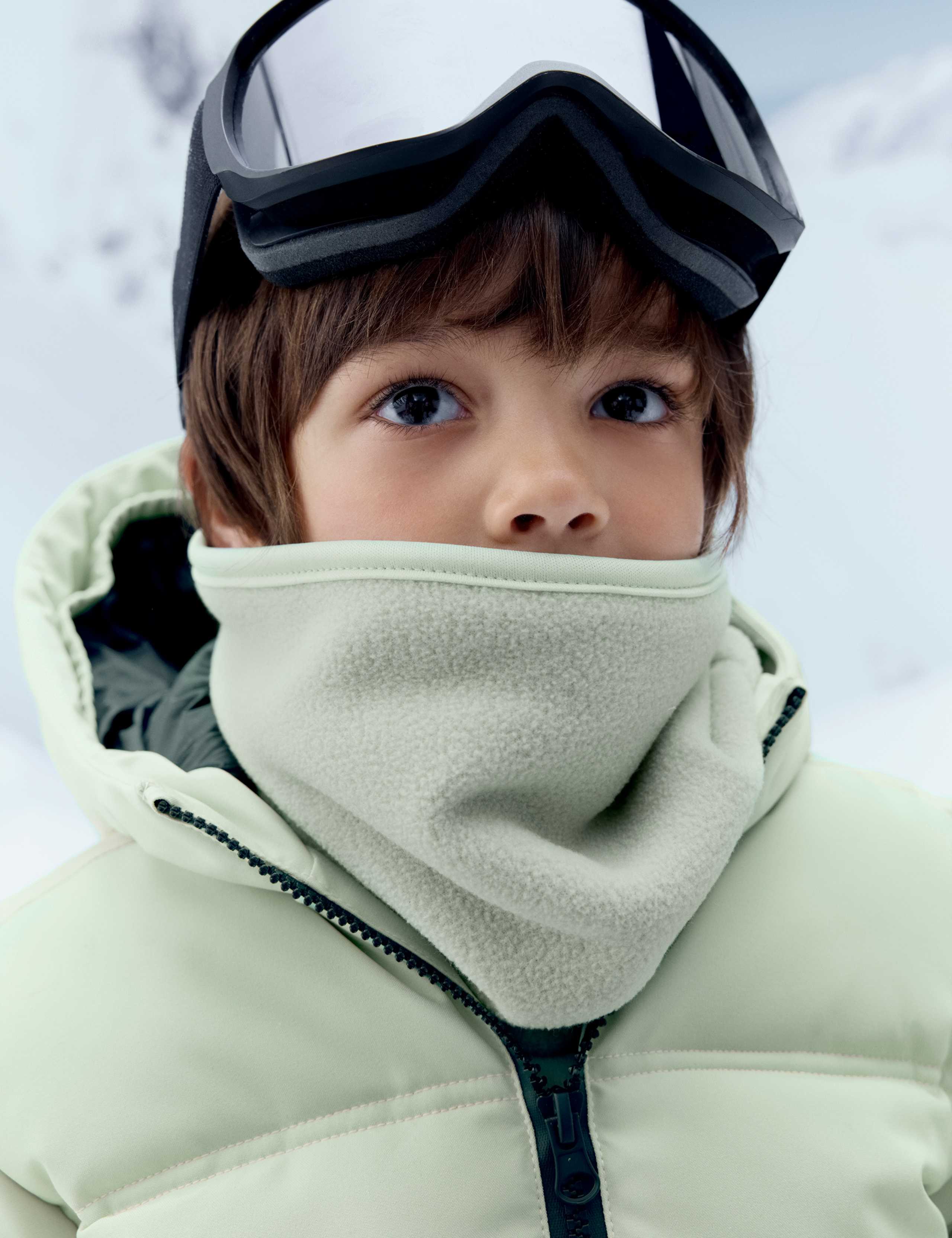 Kids' Fleece Snood (3-13 Yrs) 1 of 3