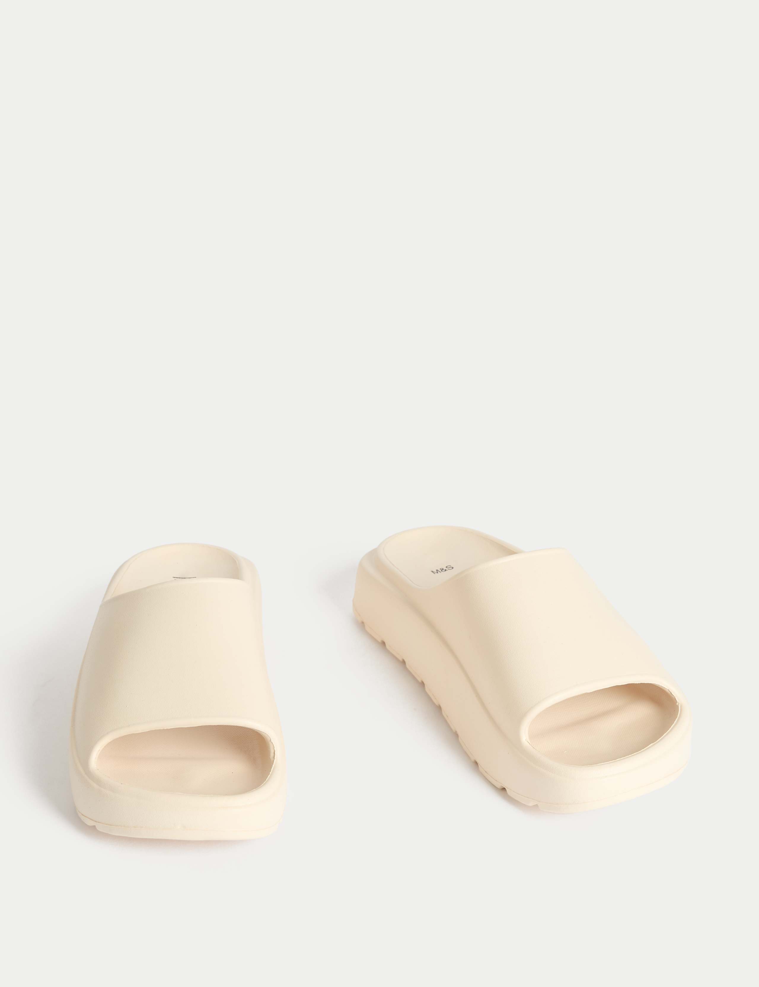 Kids' Sliders (1 Large - 6 Large) 2 of 4