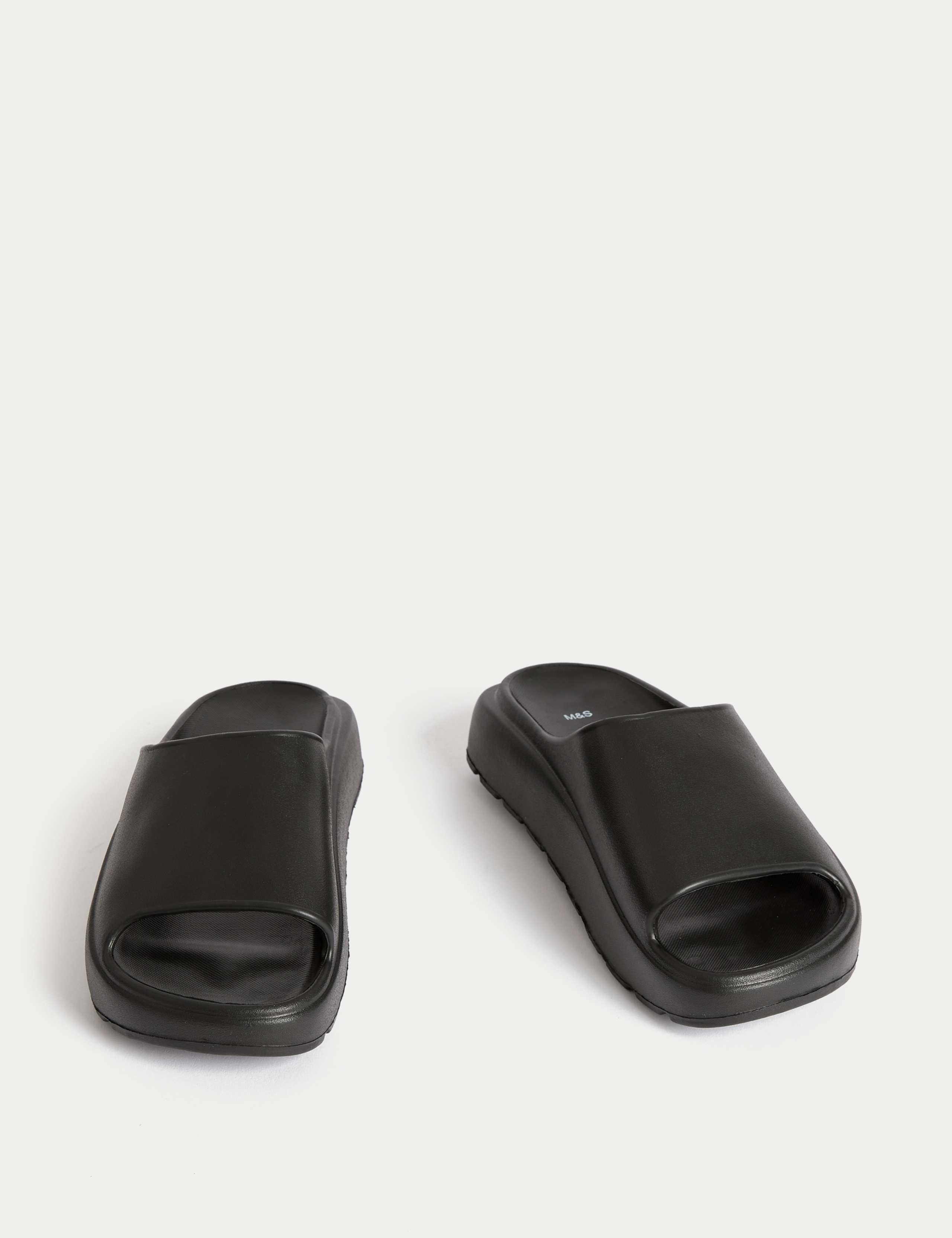 Kids' Sliders (1 Large - 6 Large) 2 of 4