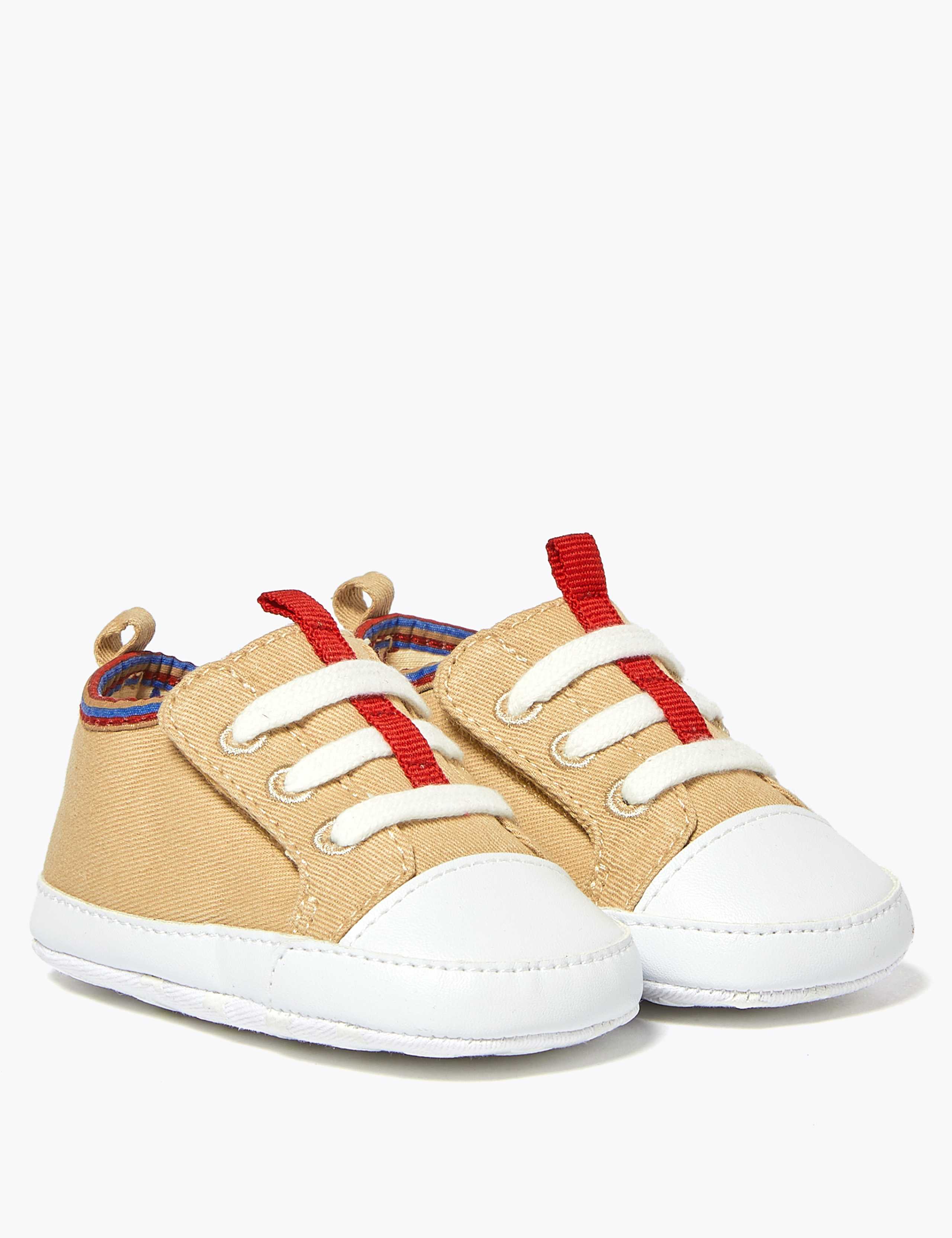 Baby Riptape Trim Trainers (0-18 Mths) 1 of 4
