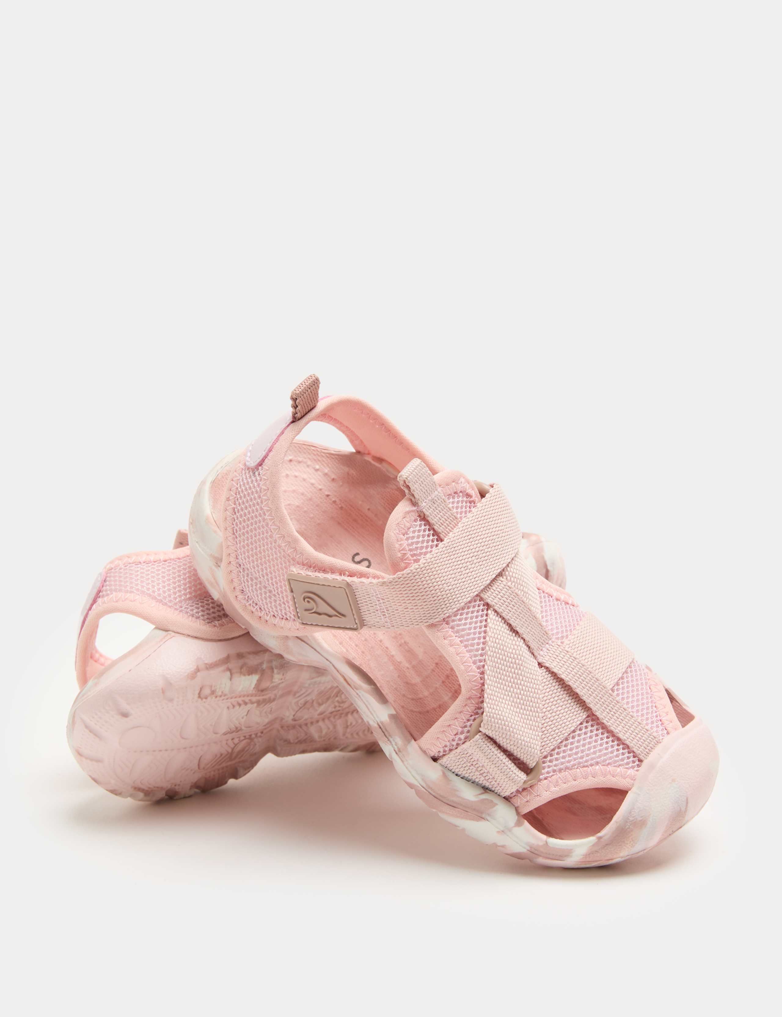 Kids' Closed Toe Trekkers (4 Small - 2 Large) 1 of 3