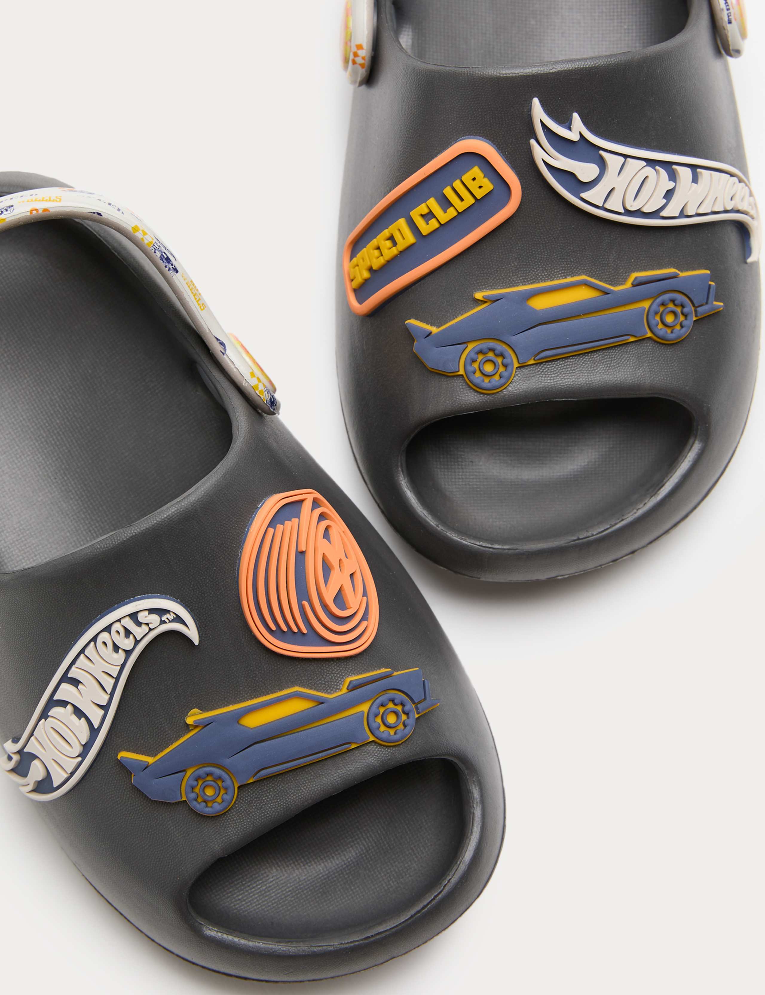 Kids' Hot Wheels™ Sliders (4 Small-2 Large) 3 of 3